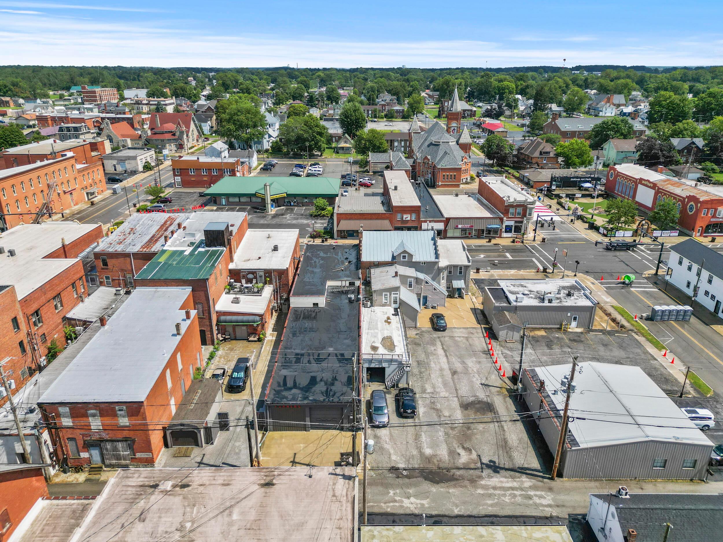 225 S Sandusky Avenue, 2 Property Photo 3