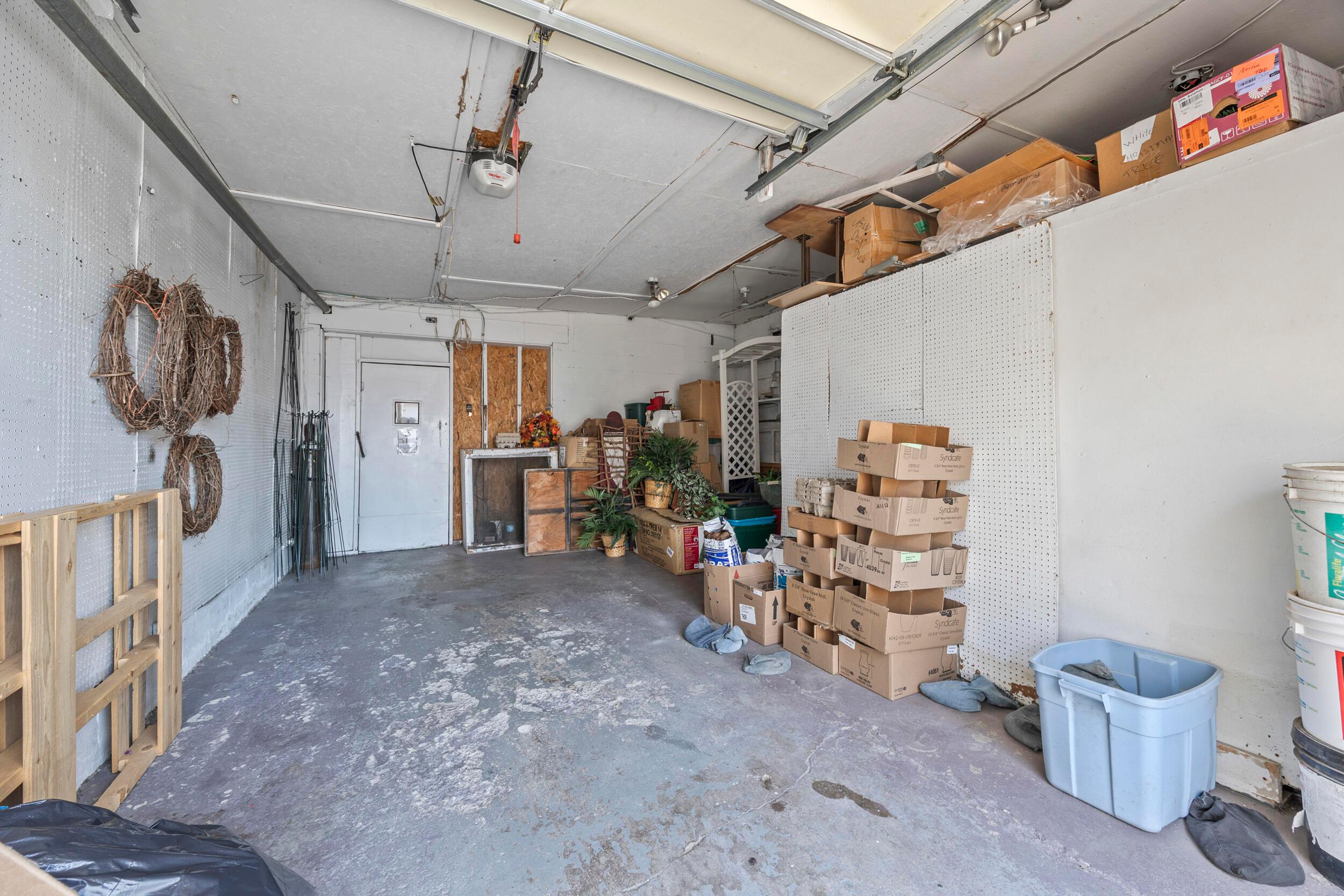 225 S Sandusky Avenue, 2 Property Photo 12