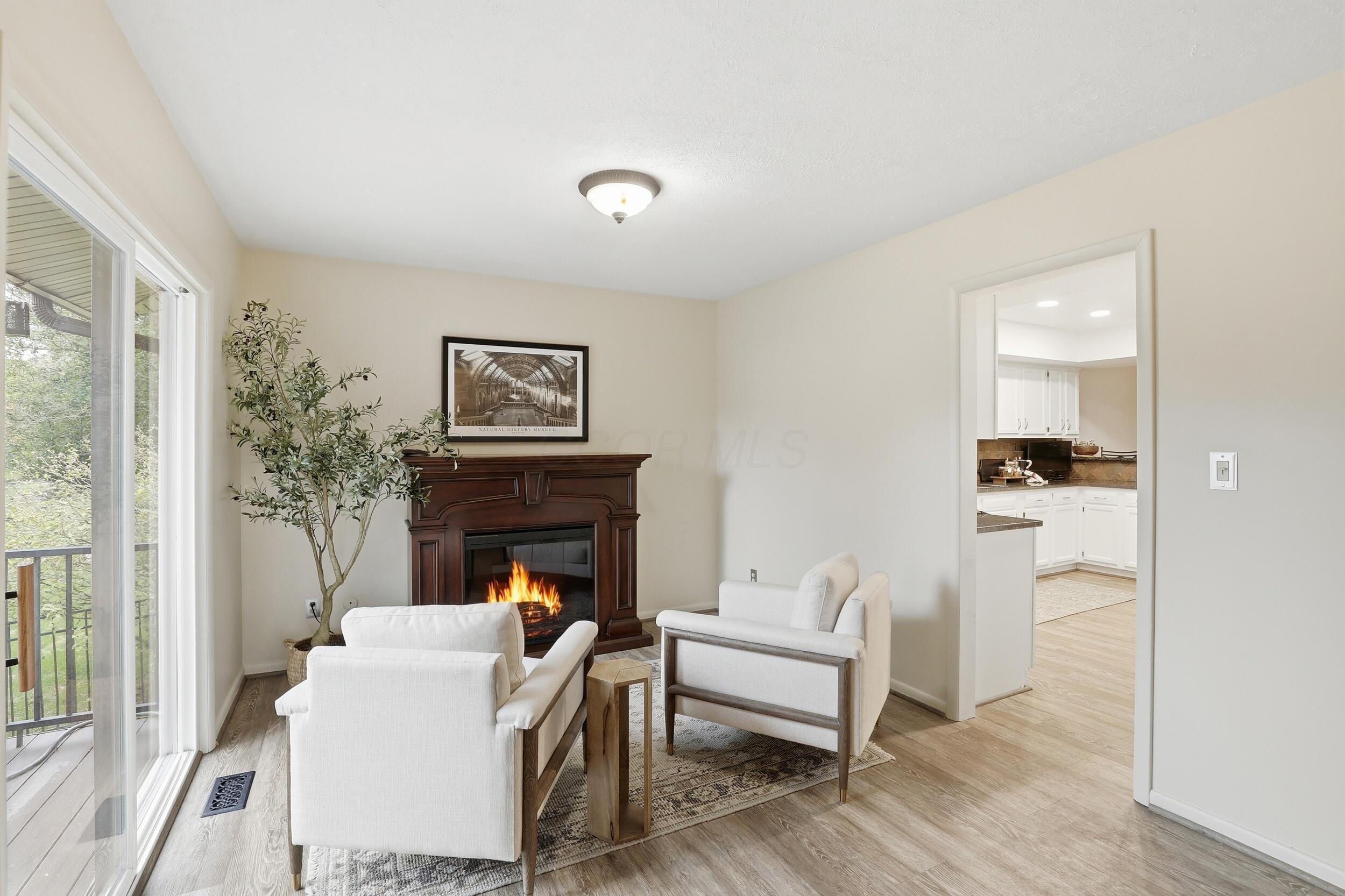 941 Clubview Boulevard S Property Photo 12