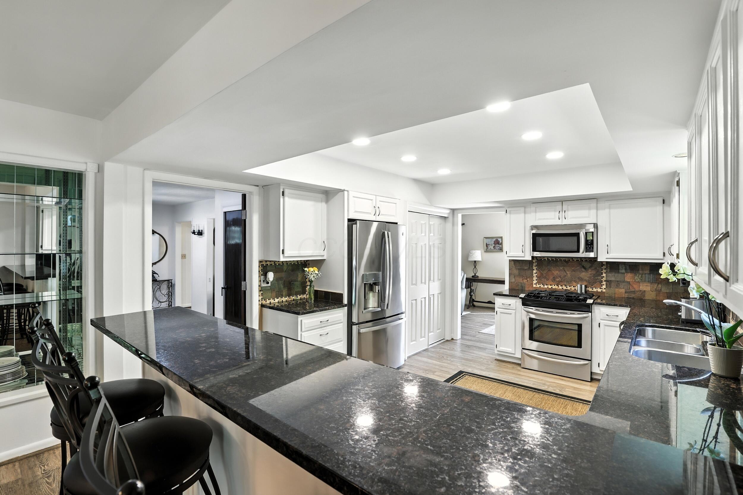 941 Clubview Boulevard S Property Photo 17