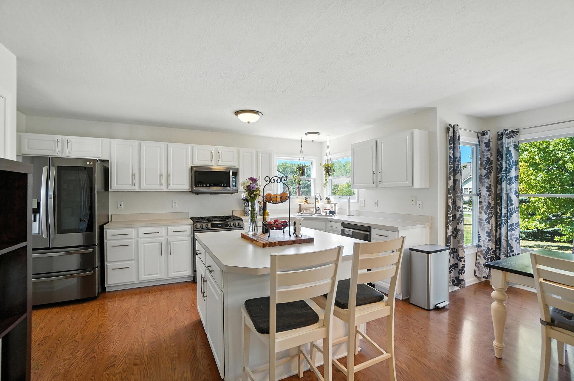 4093 Greenbelt Drive Property Photo 5