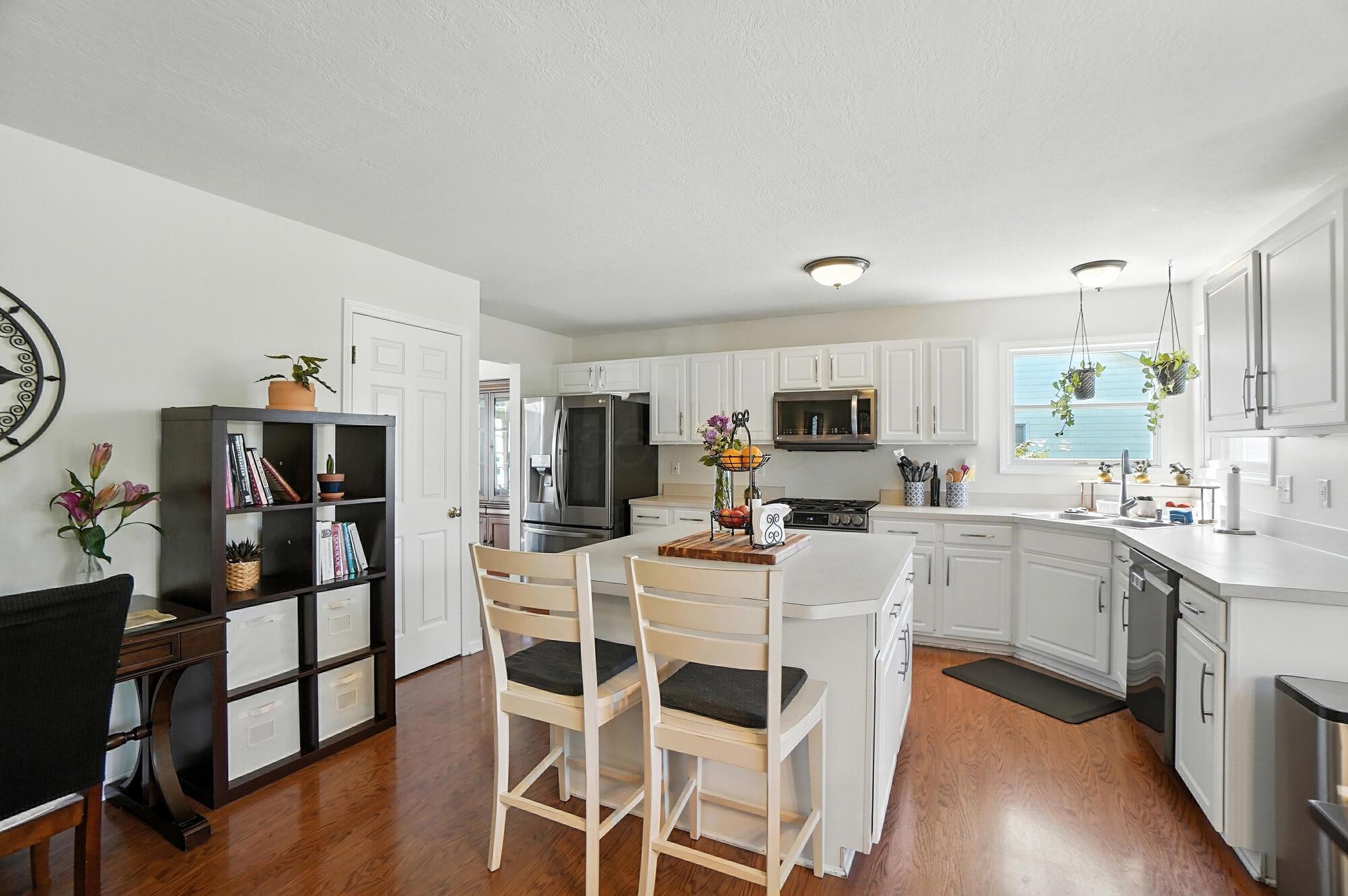 4093 Greenbelt Drive Property Photo 7