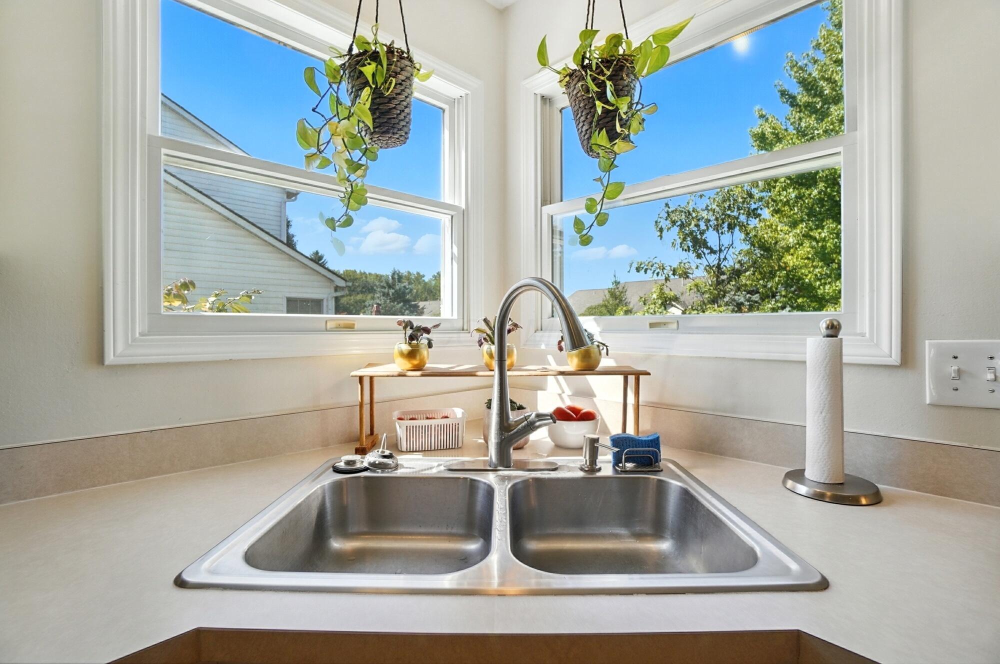 4093 Greenbelt Drive Property Photo 9