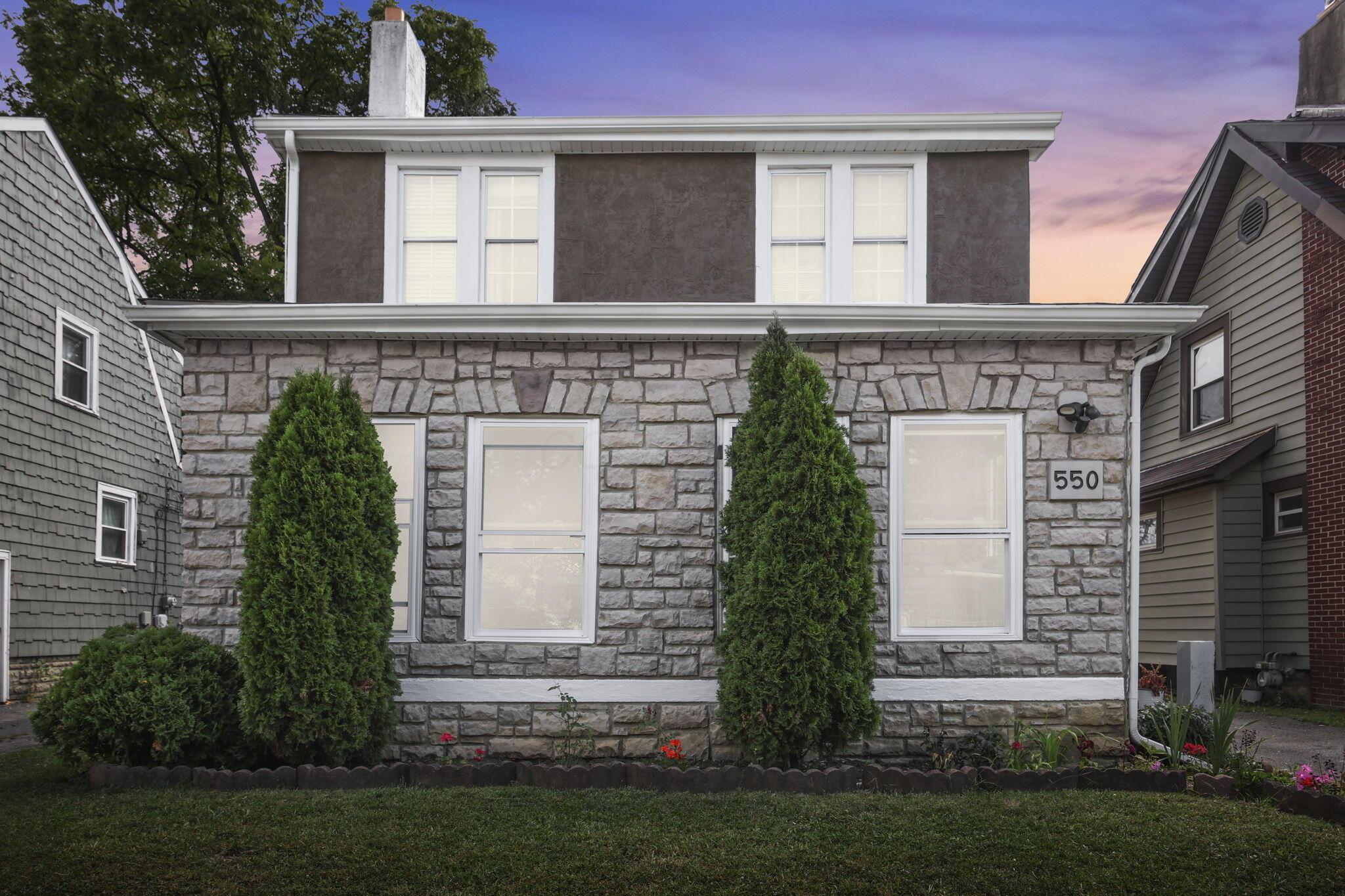 550 Columbian Avenue Property Photo 1