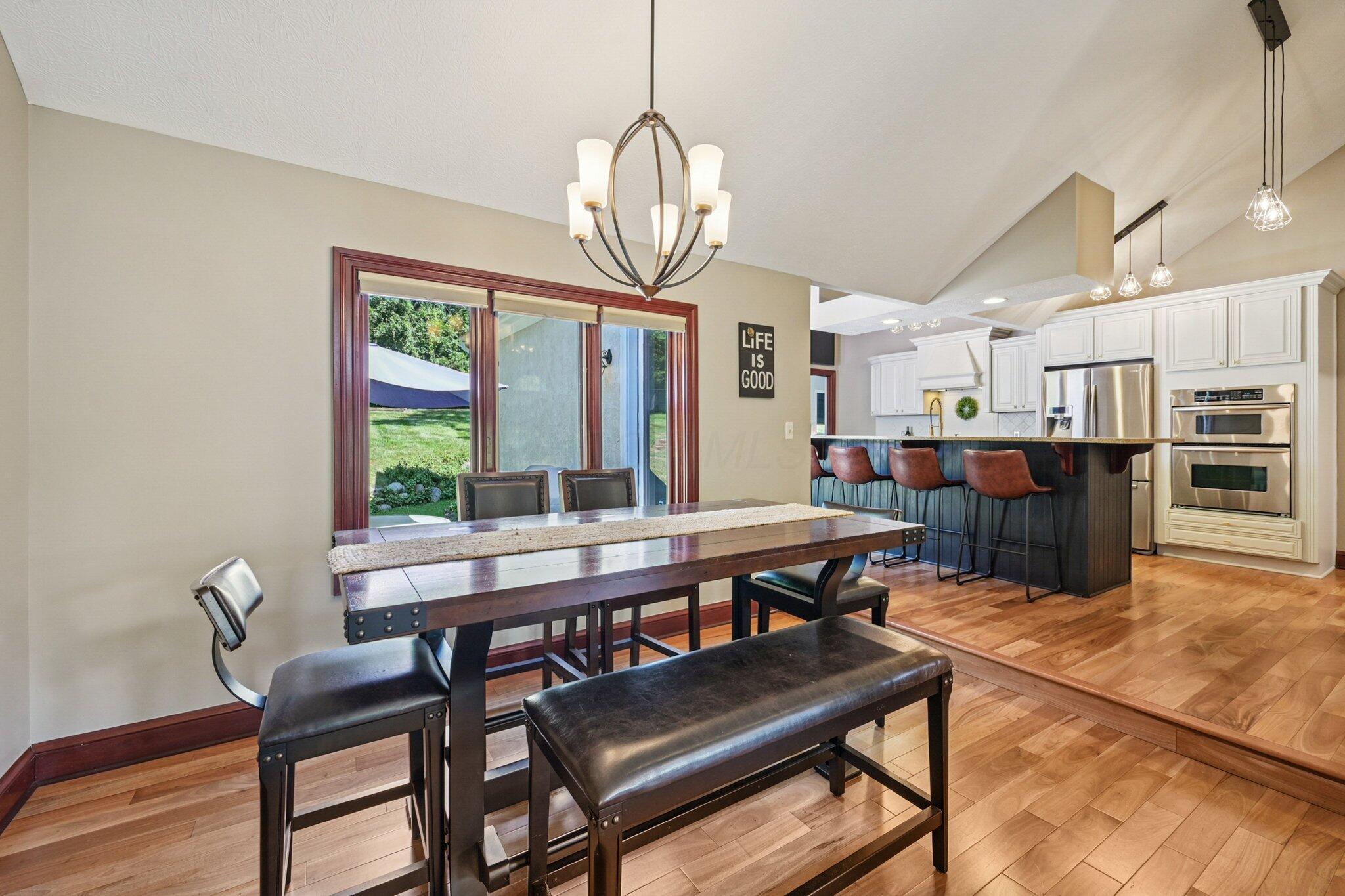 10669 Riverside Drive Property Photo 28