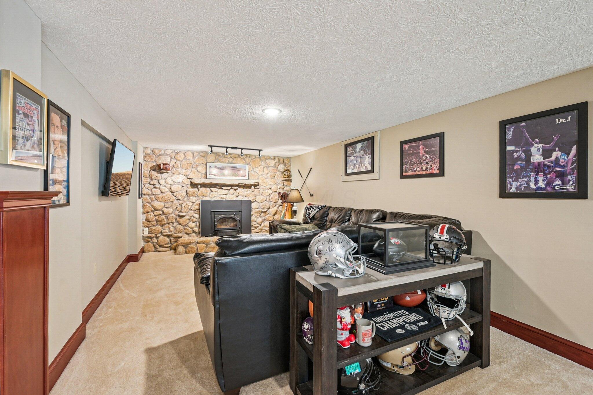 10669 Riverside Drive Property Photo 54