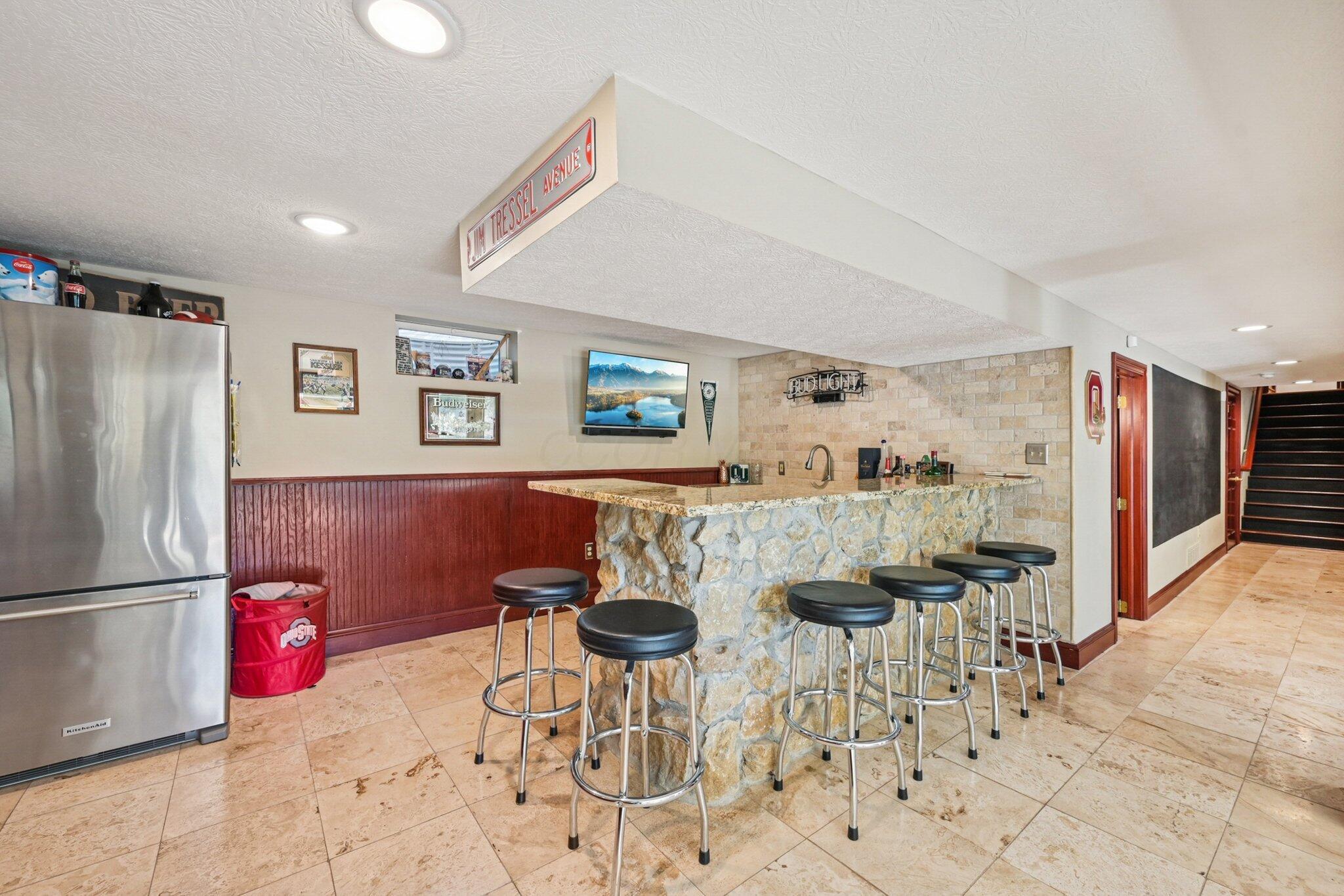 10669 Riverside Drive Property Photo 64