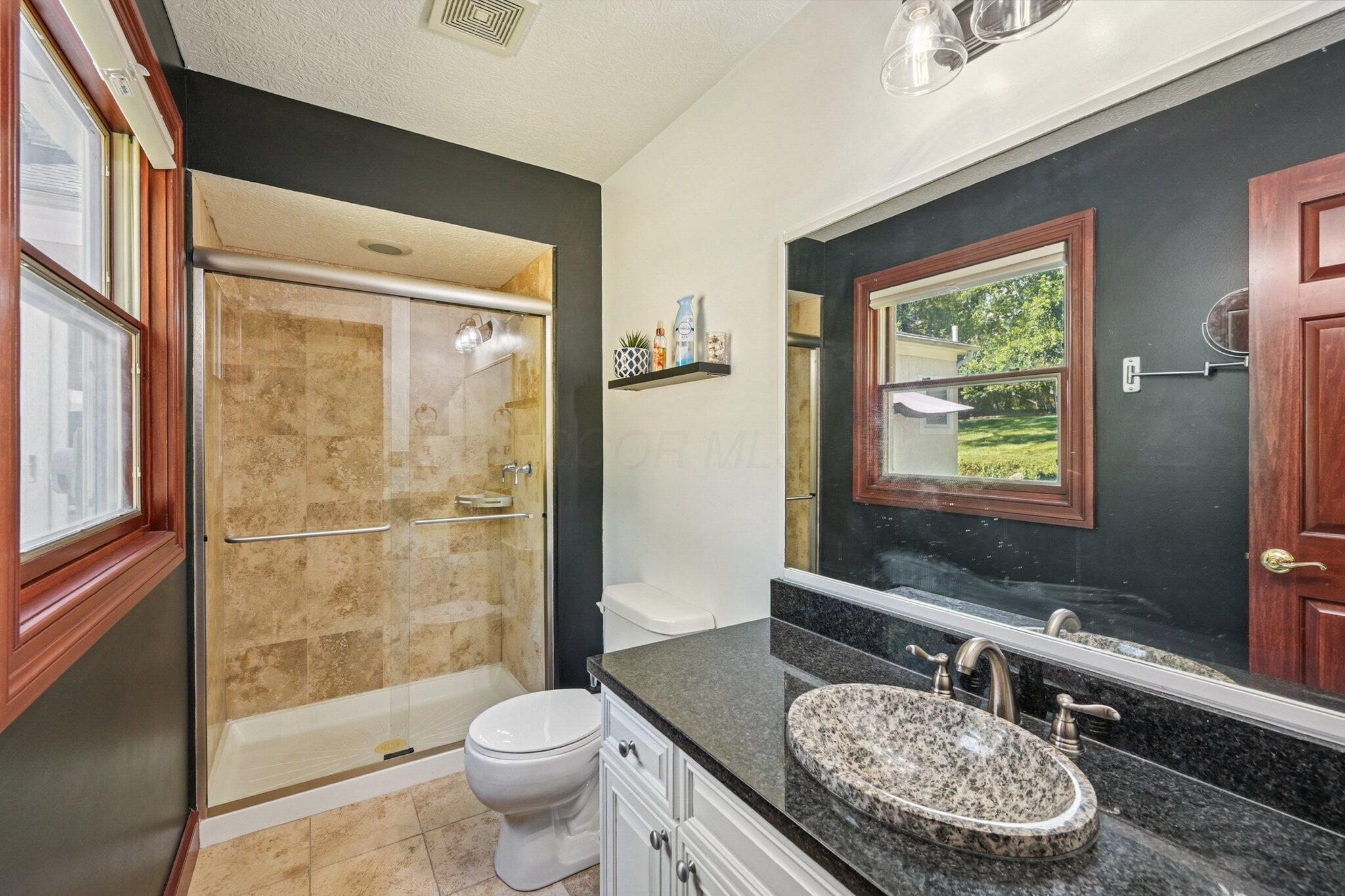 10669 Riverside Drive Property Photo 70