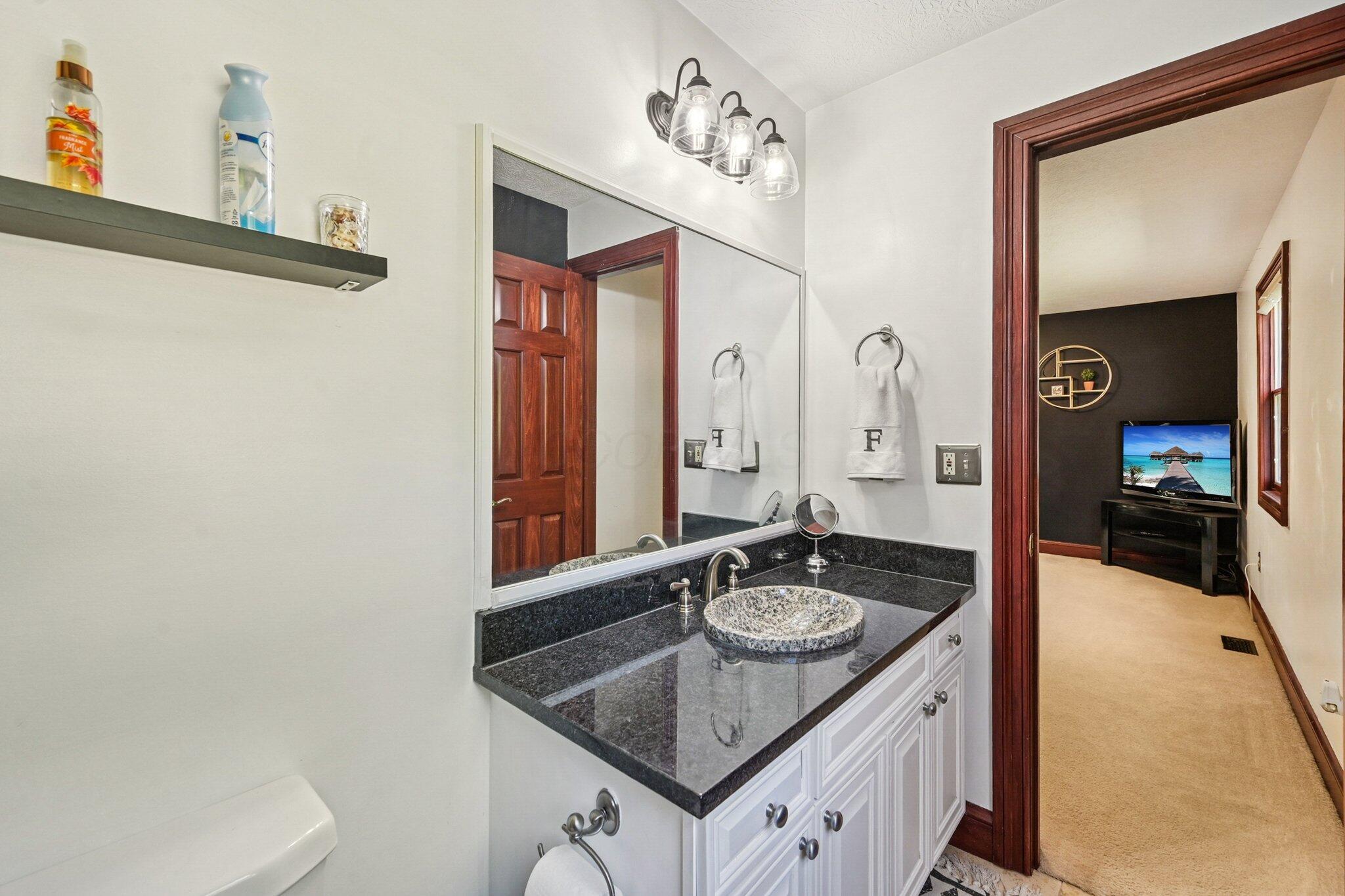10669 Riverside Drive Property Photo 71