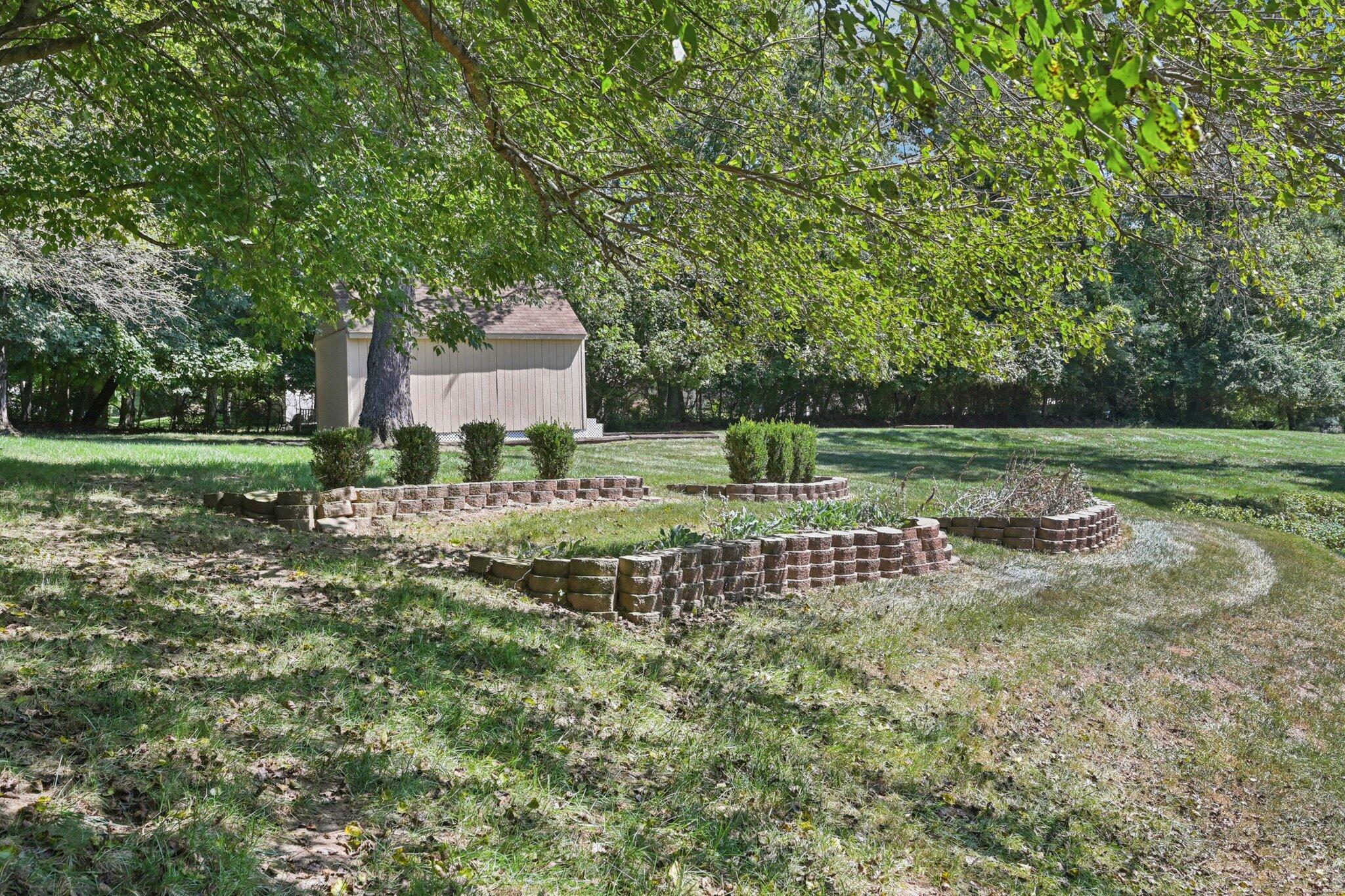 10669 Riverside Drive Property Photo 82