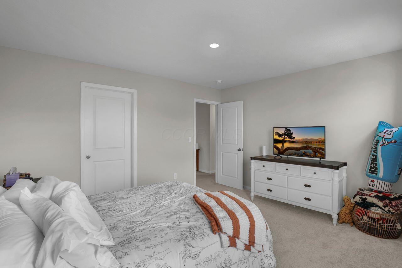 5828 Wynnewood Drive Property Photo 17