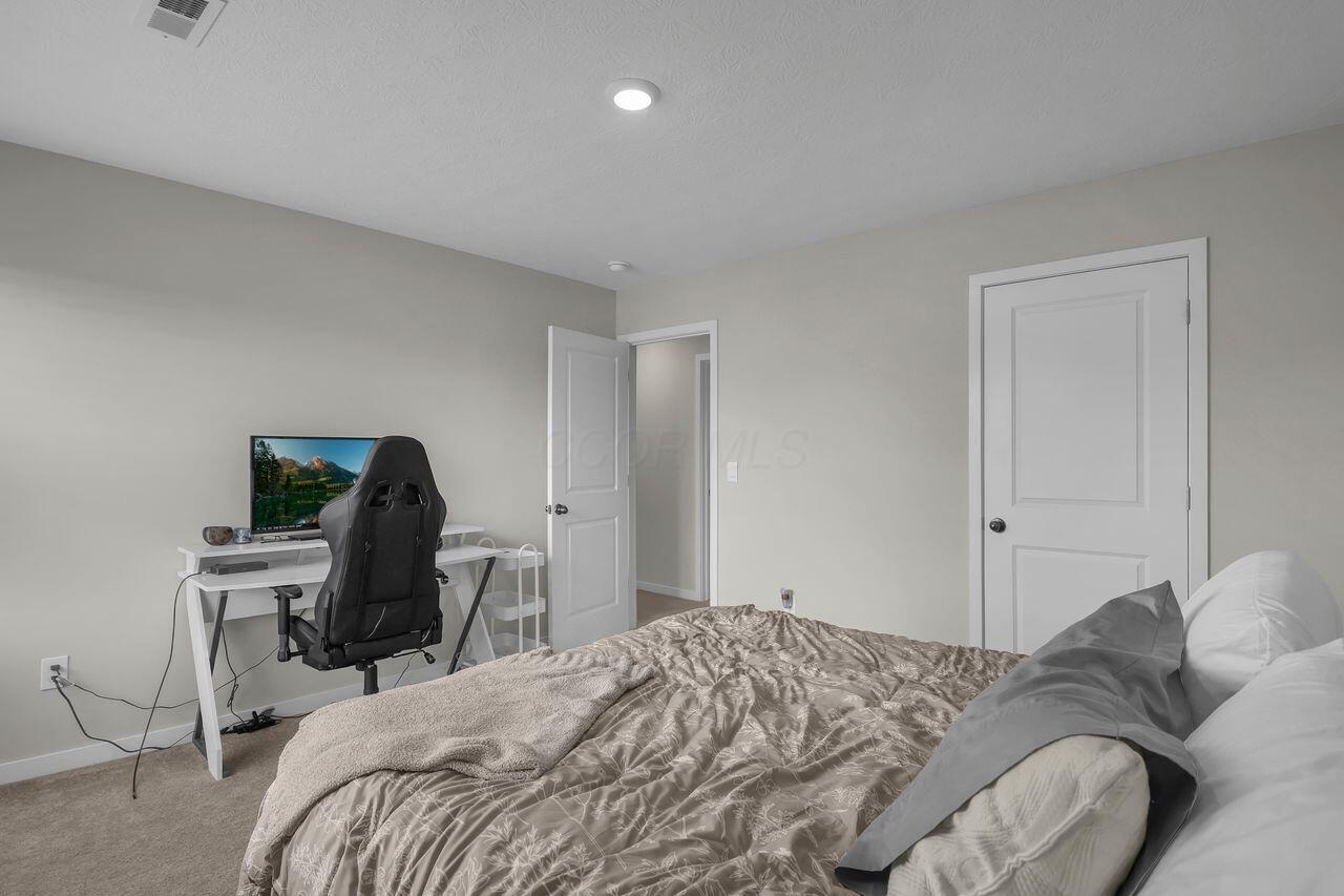 5828 Wynnewood Drive Property Photo 21