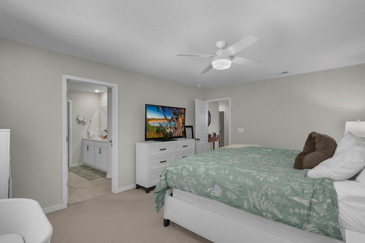 5828 Wynnewood Drive Property Photo 24