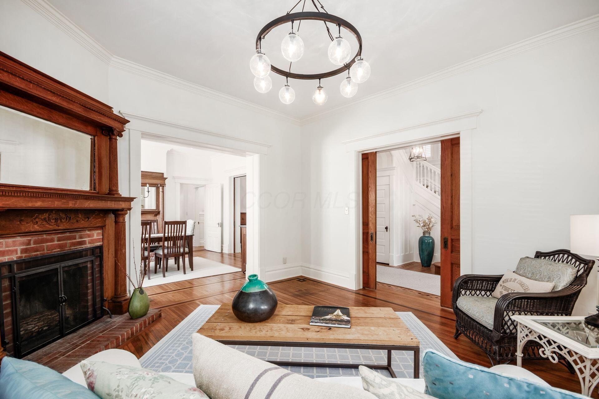 1127 Neil Avenue Property Photo 10