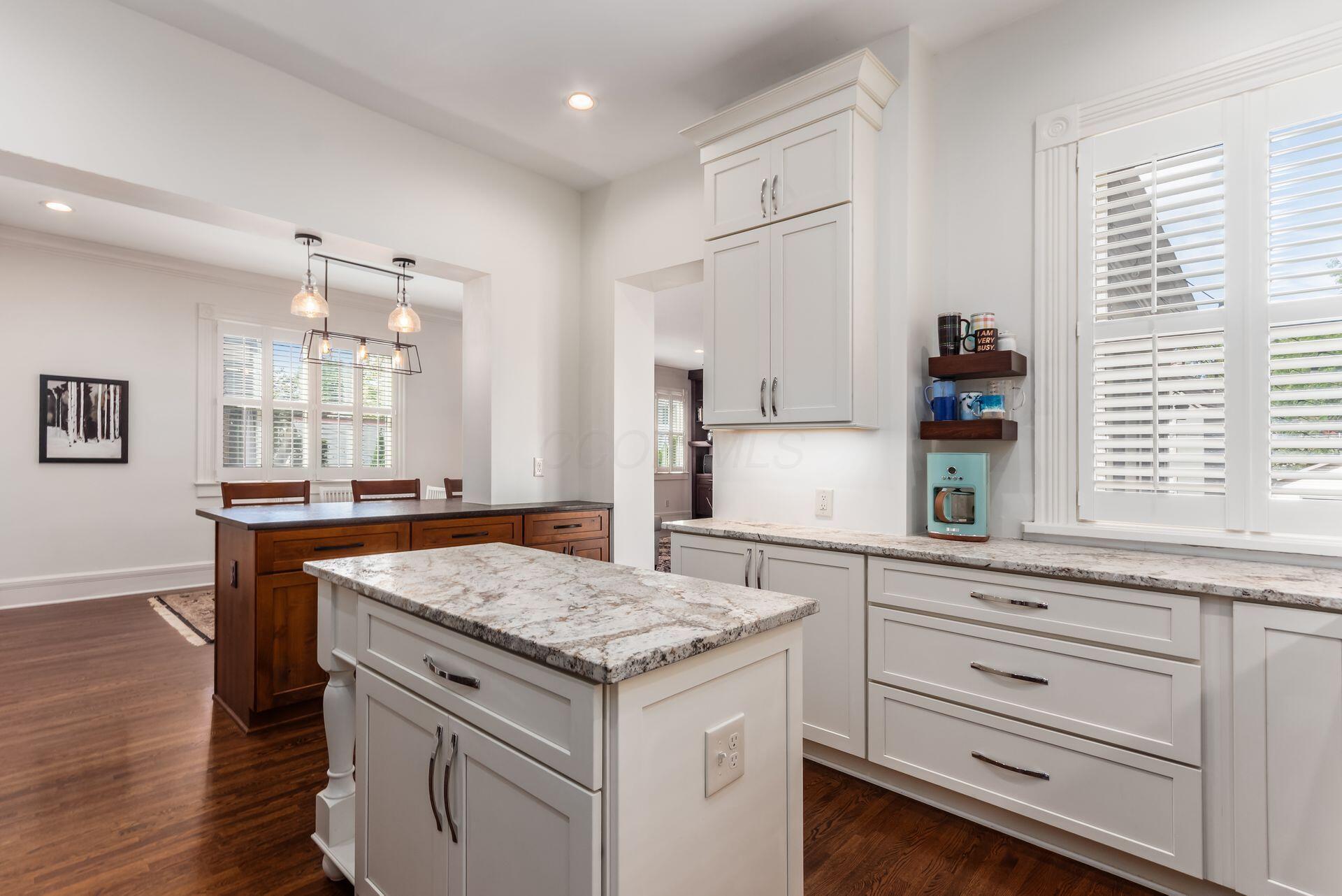 1127 Neil Avenue Property Photo 16