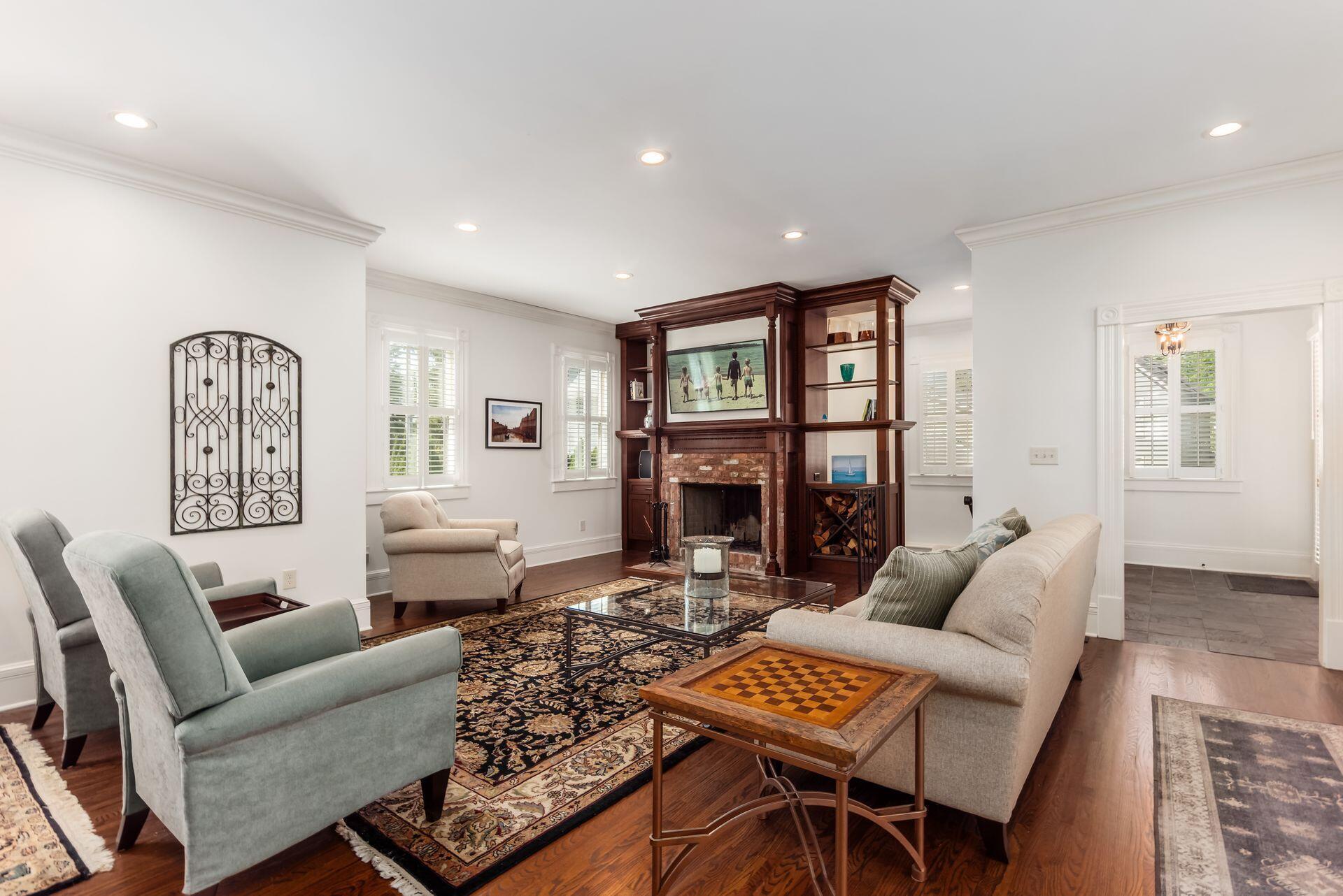 1127 Neil Avenue Property Photo 23