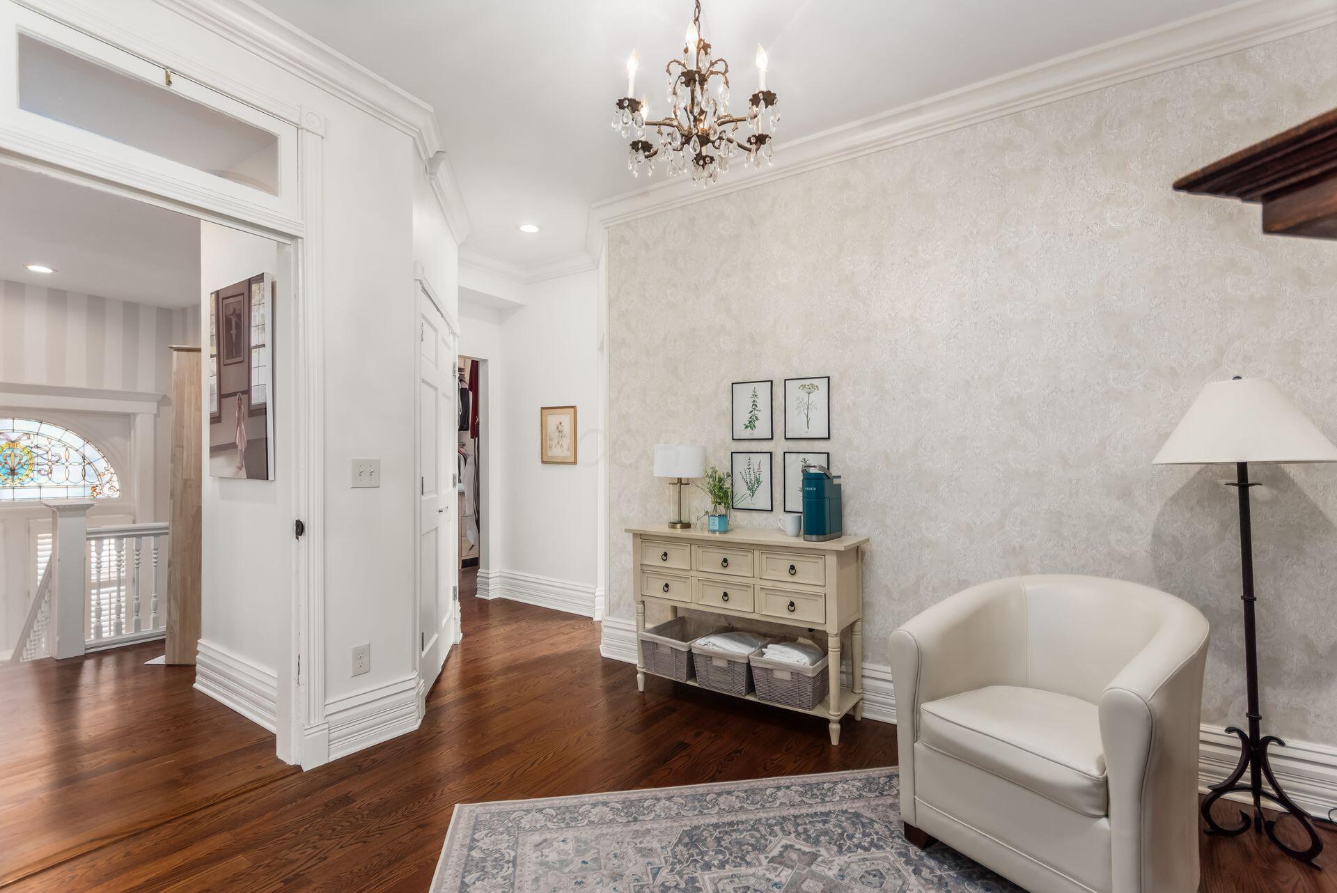 1127 Neil Avenue Property Photo 32