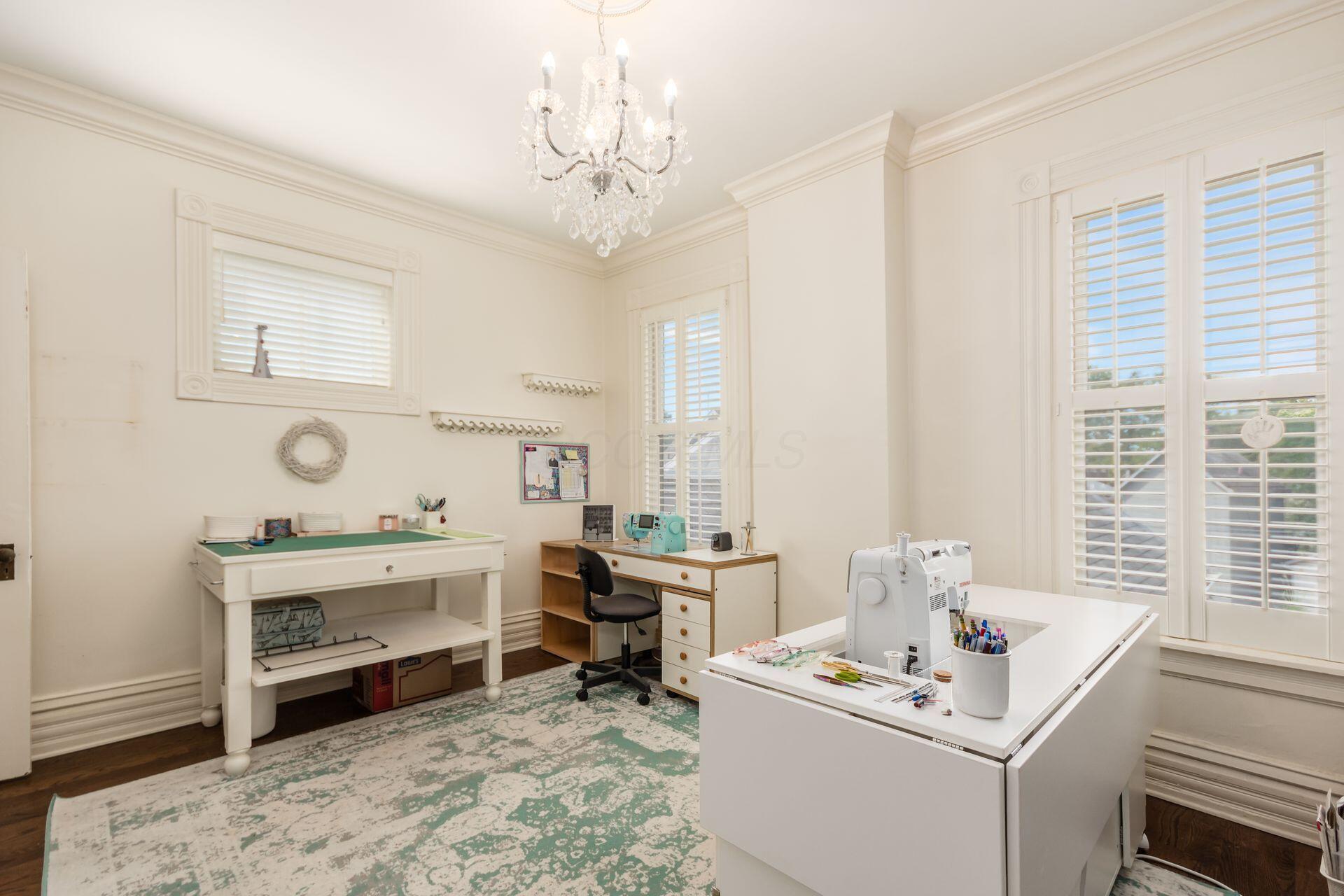 1127 Neil Avenue Property Photo 38