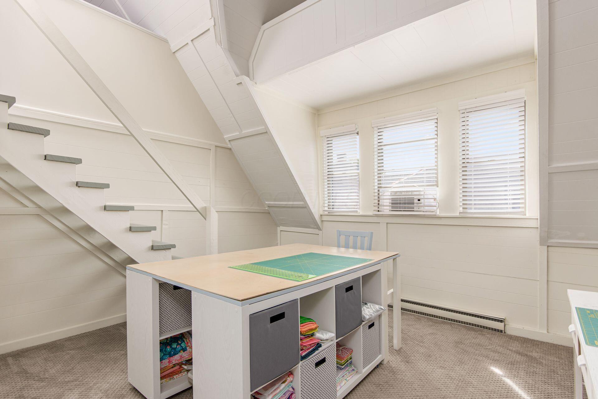 1127 Neil Avenue Property Photo 42