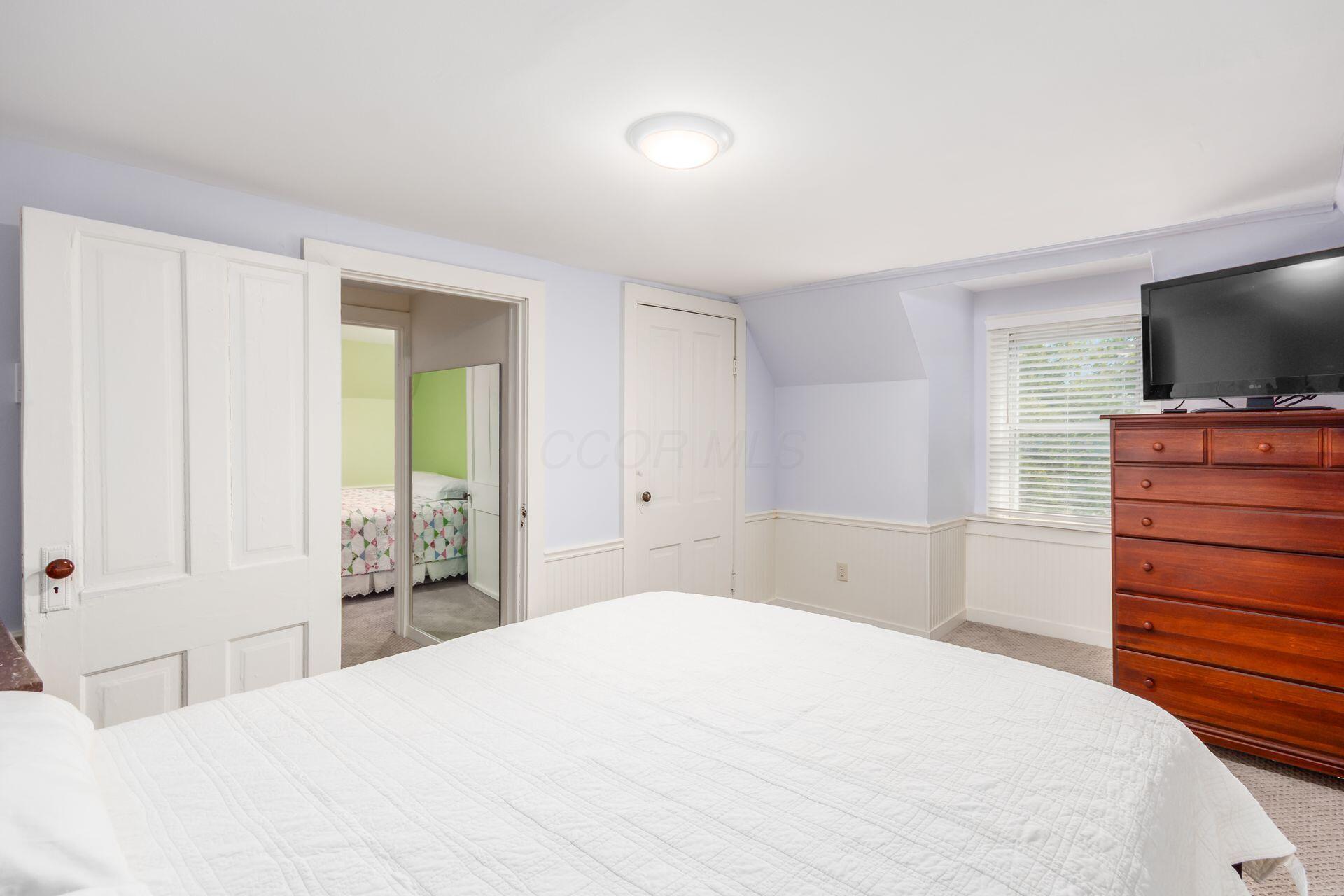 1127 Neil Avenue Property Photo 50