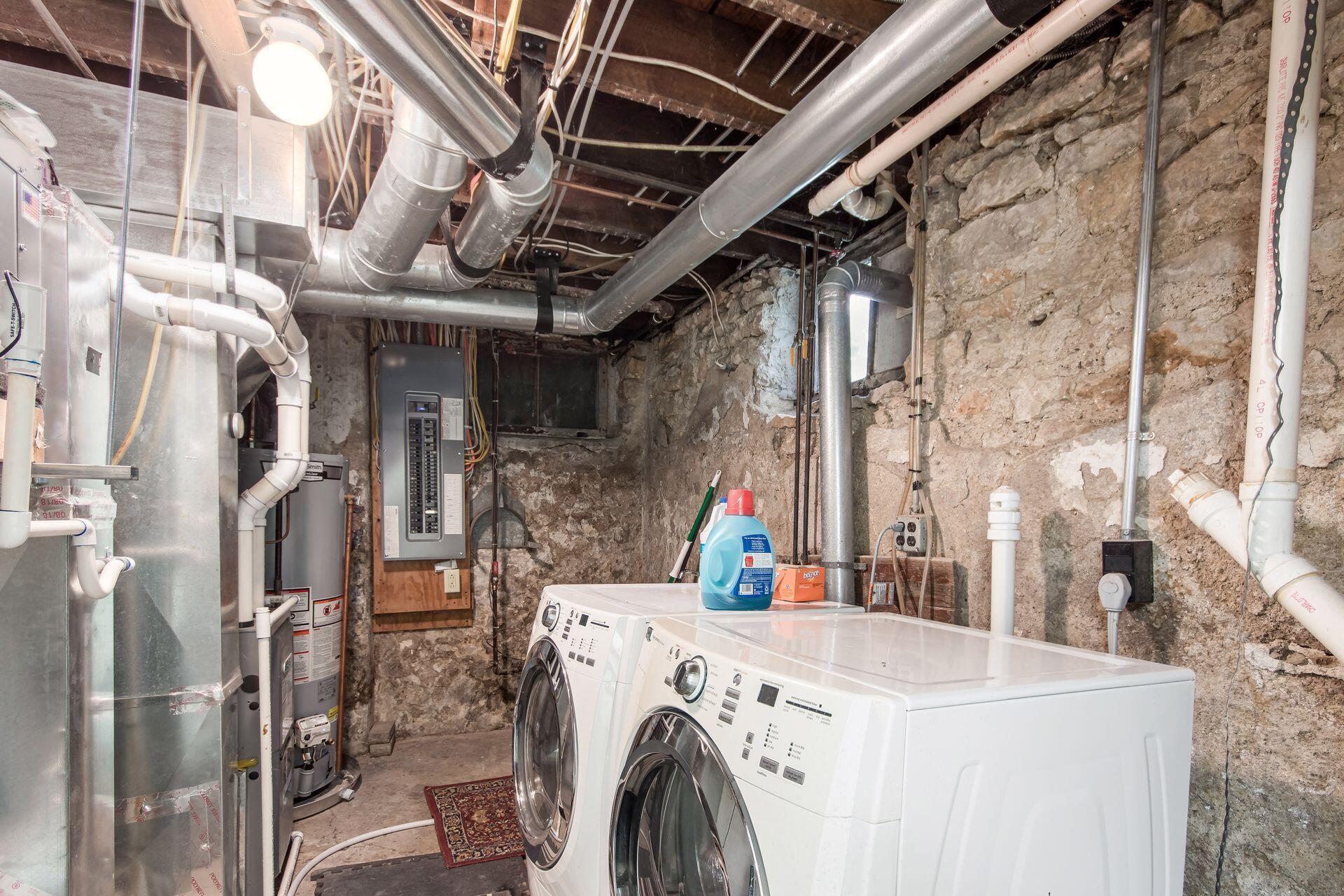 1127 Neil Avenue Property Photo 57