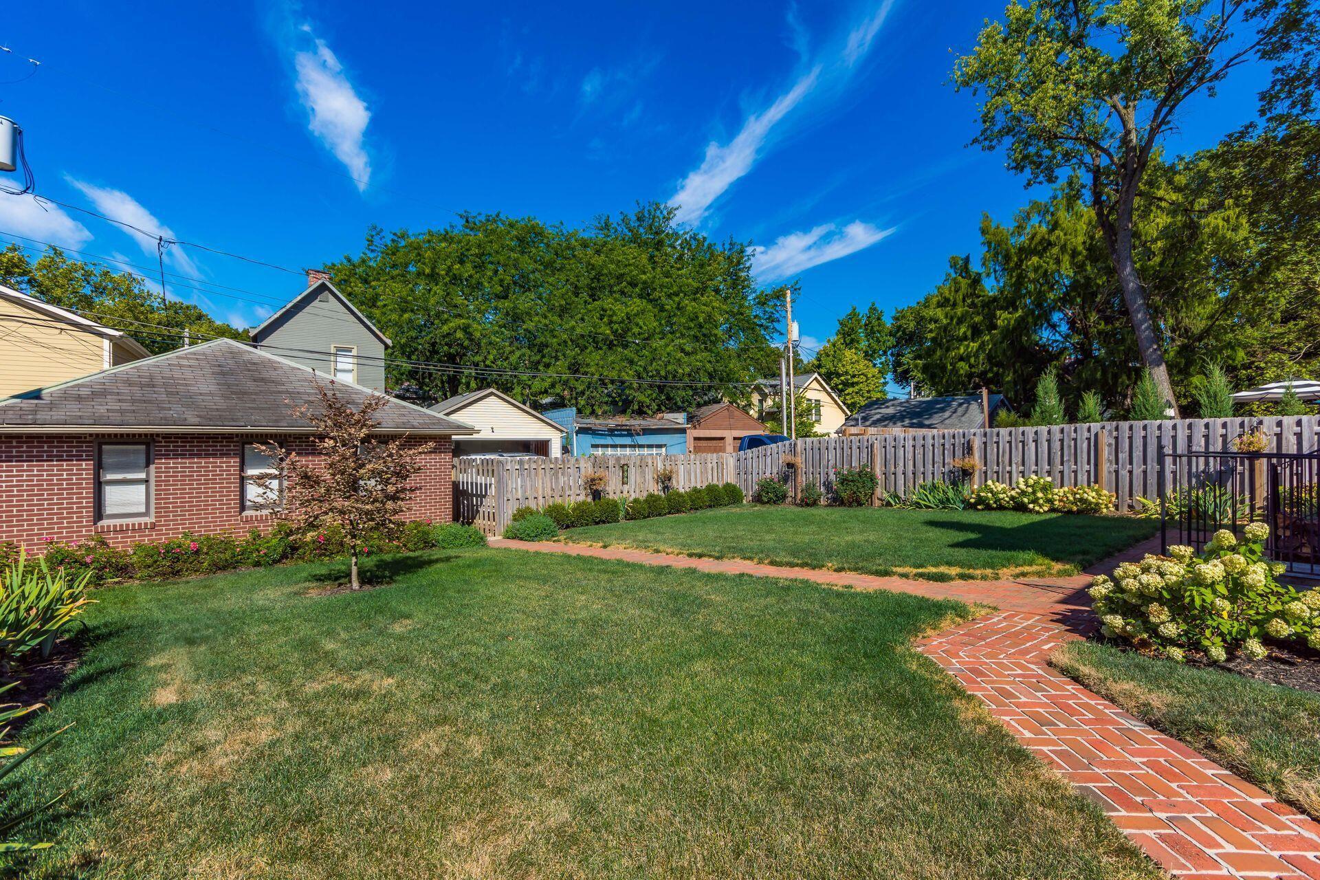 1127 Neil Avenue Property Photo 59