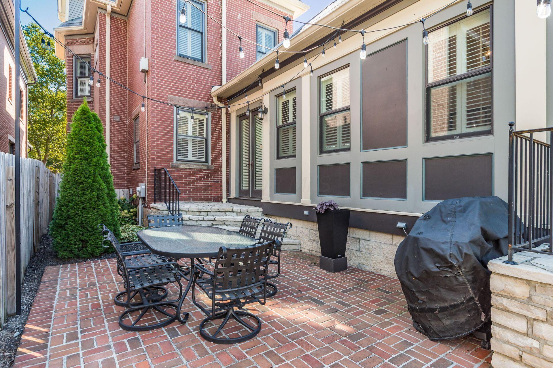 1127 Neil Avenue Property Photo 64