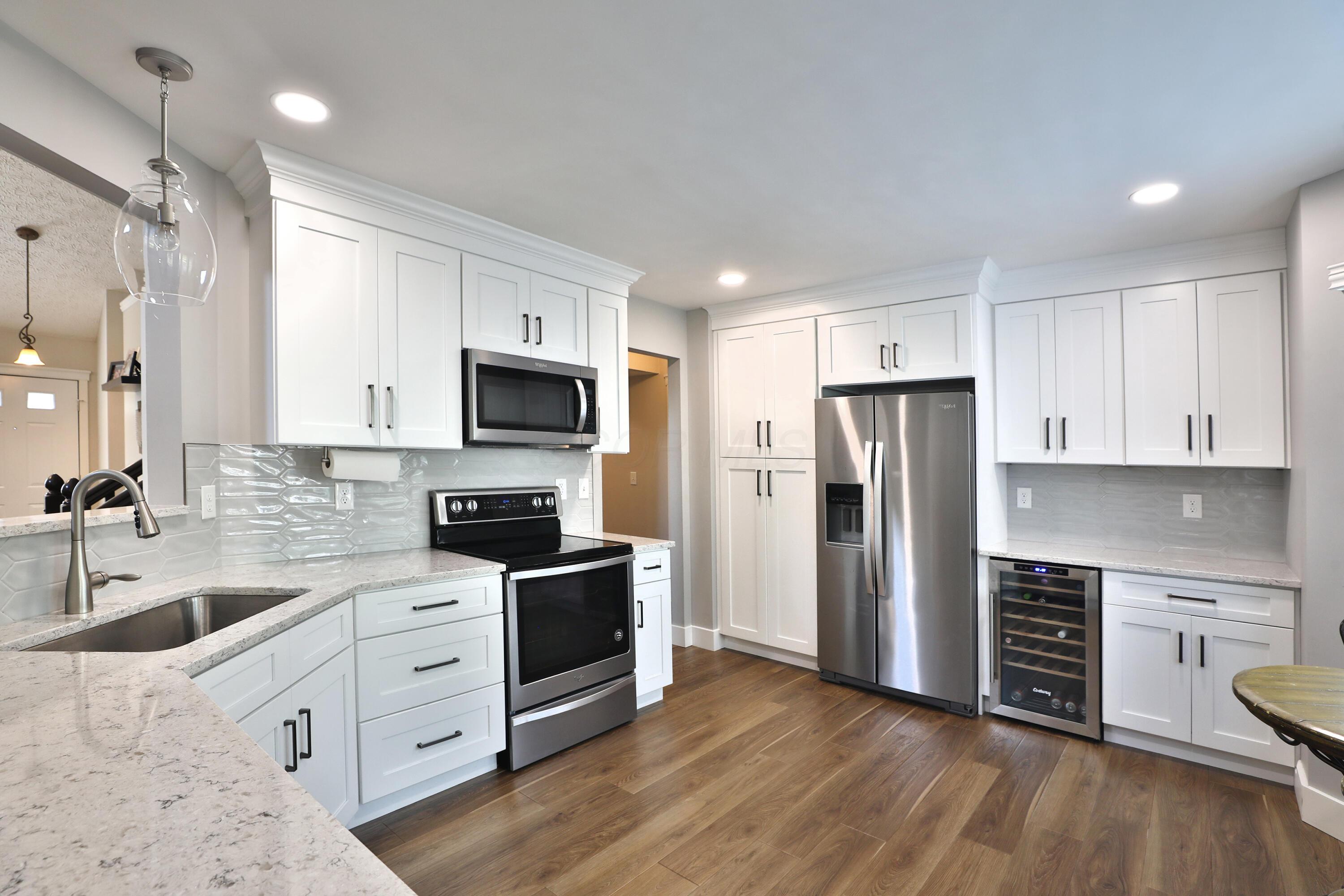 261 Andover Drive Property Photo 7