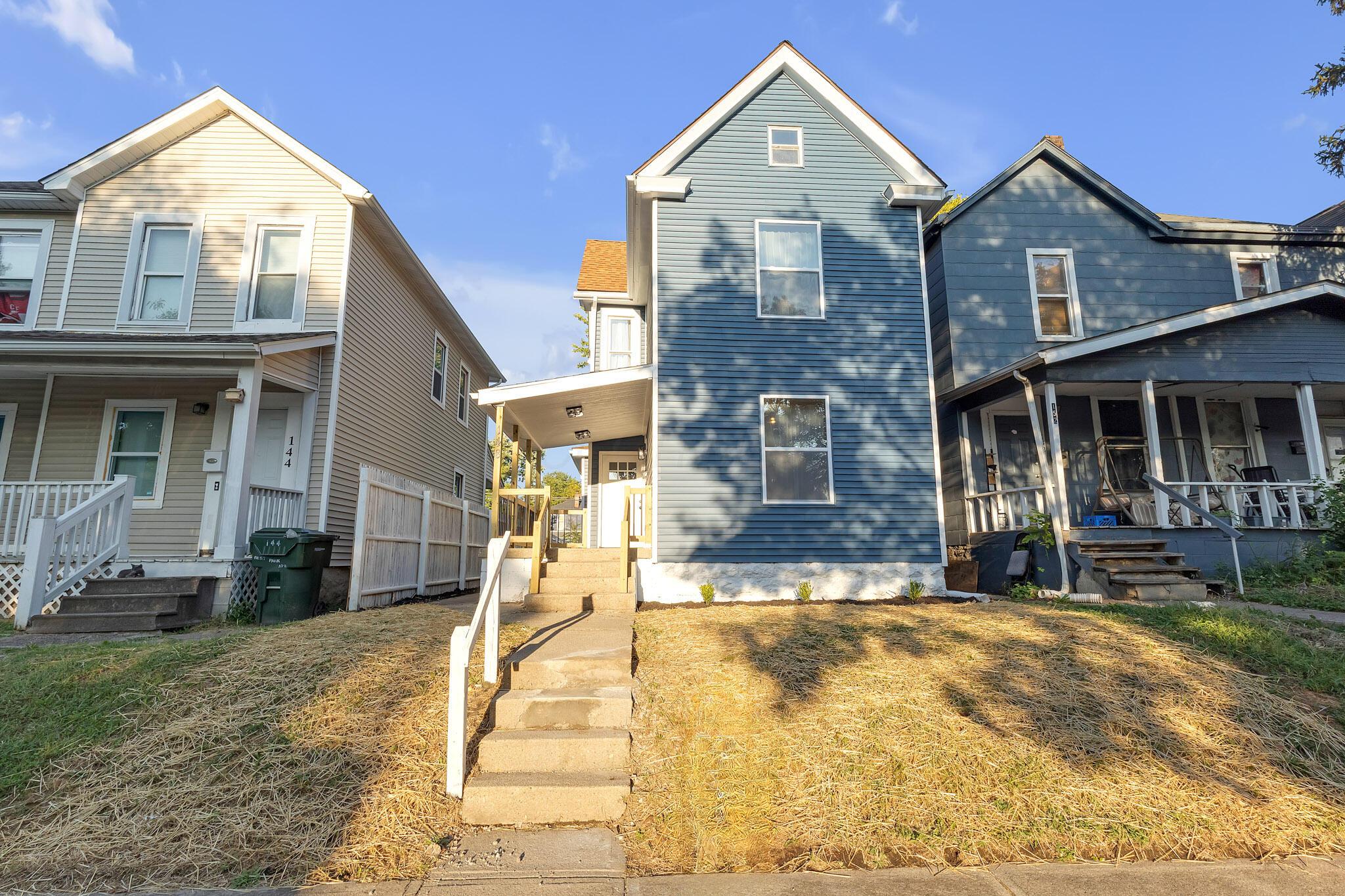 148 W Park Avenue Property Photo 2