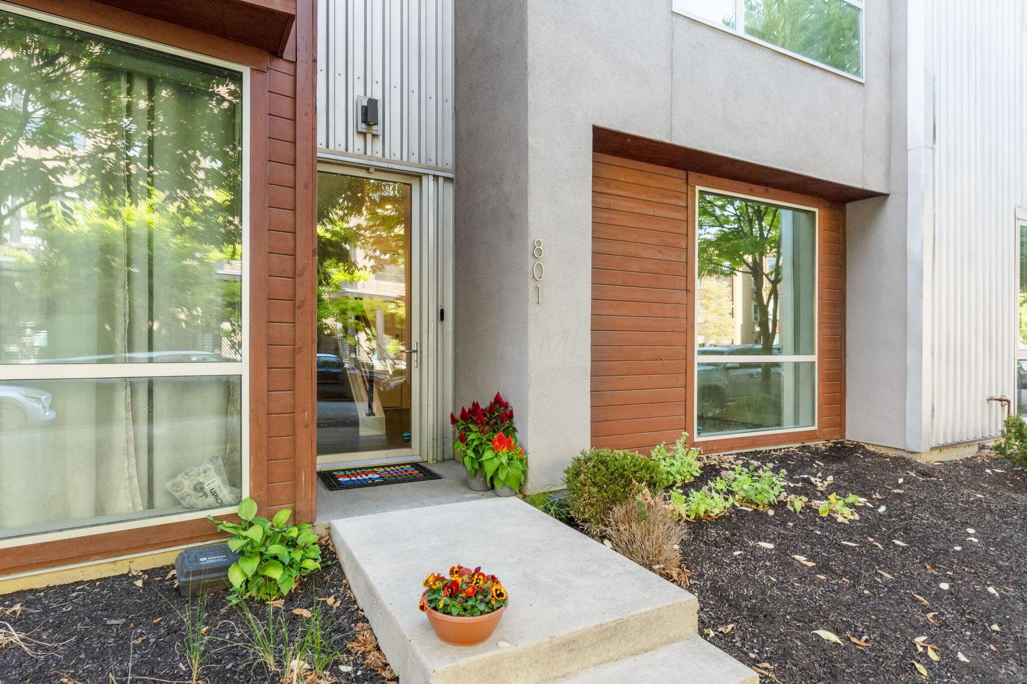 801 N 6th Street Property Photo 1