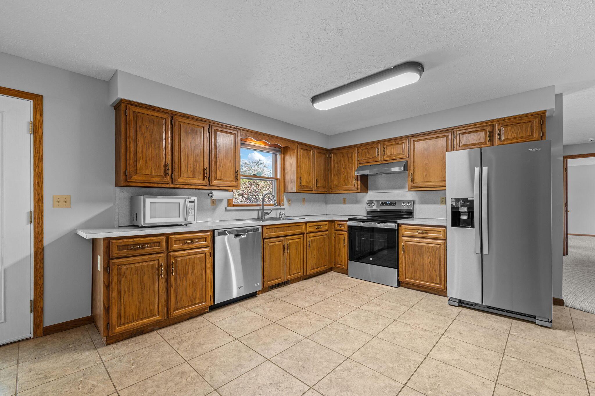 32675 Winnemac Road Property Photo 8