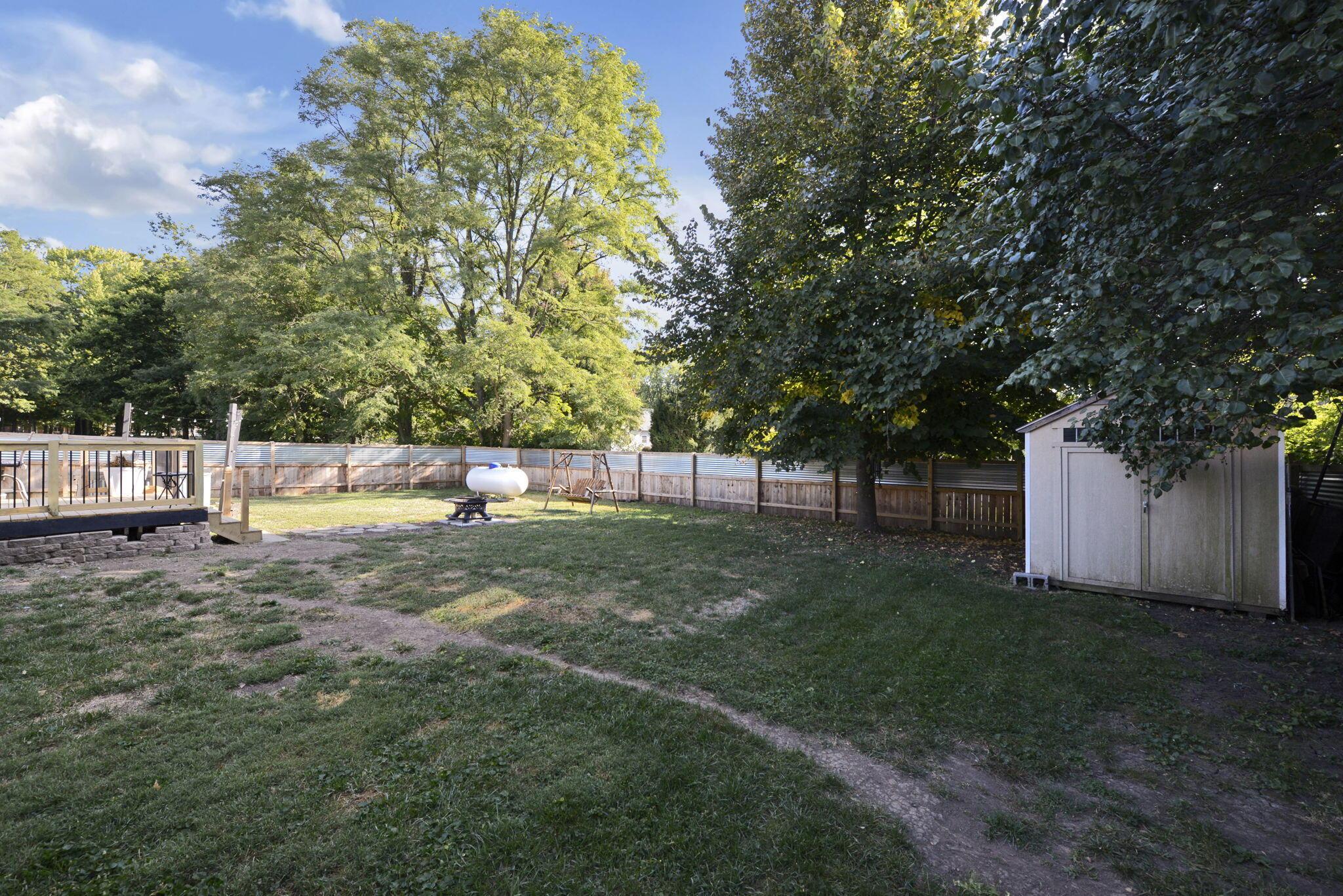 328 Lincoln Place Property Photo 5