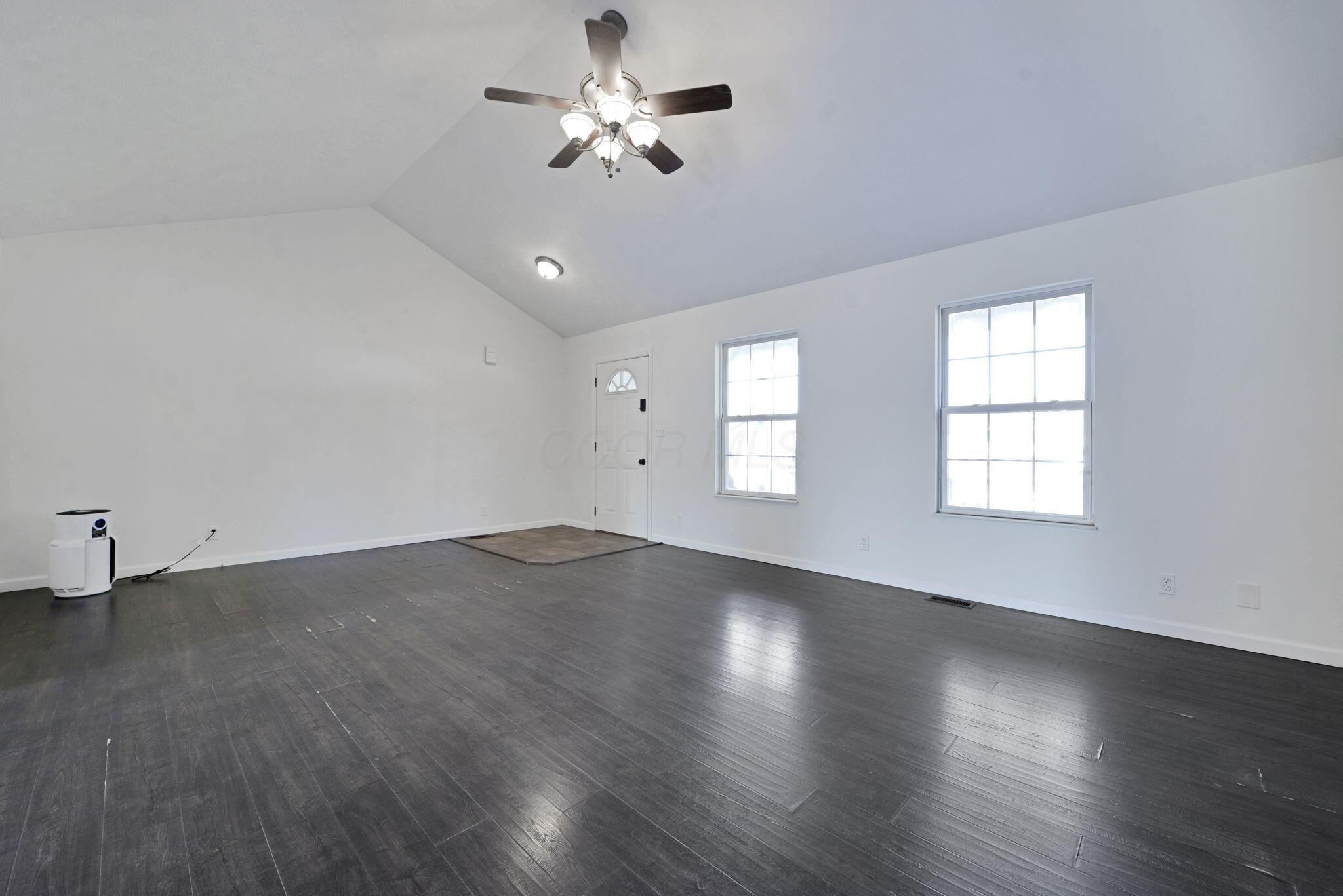 328 Lincoln Place Property Photo 15