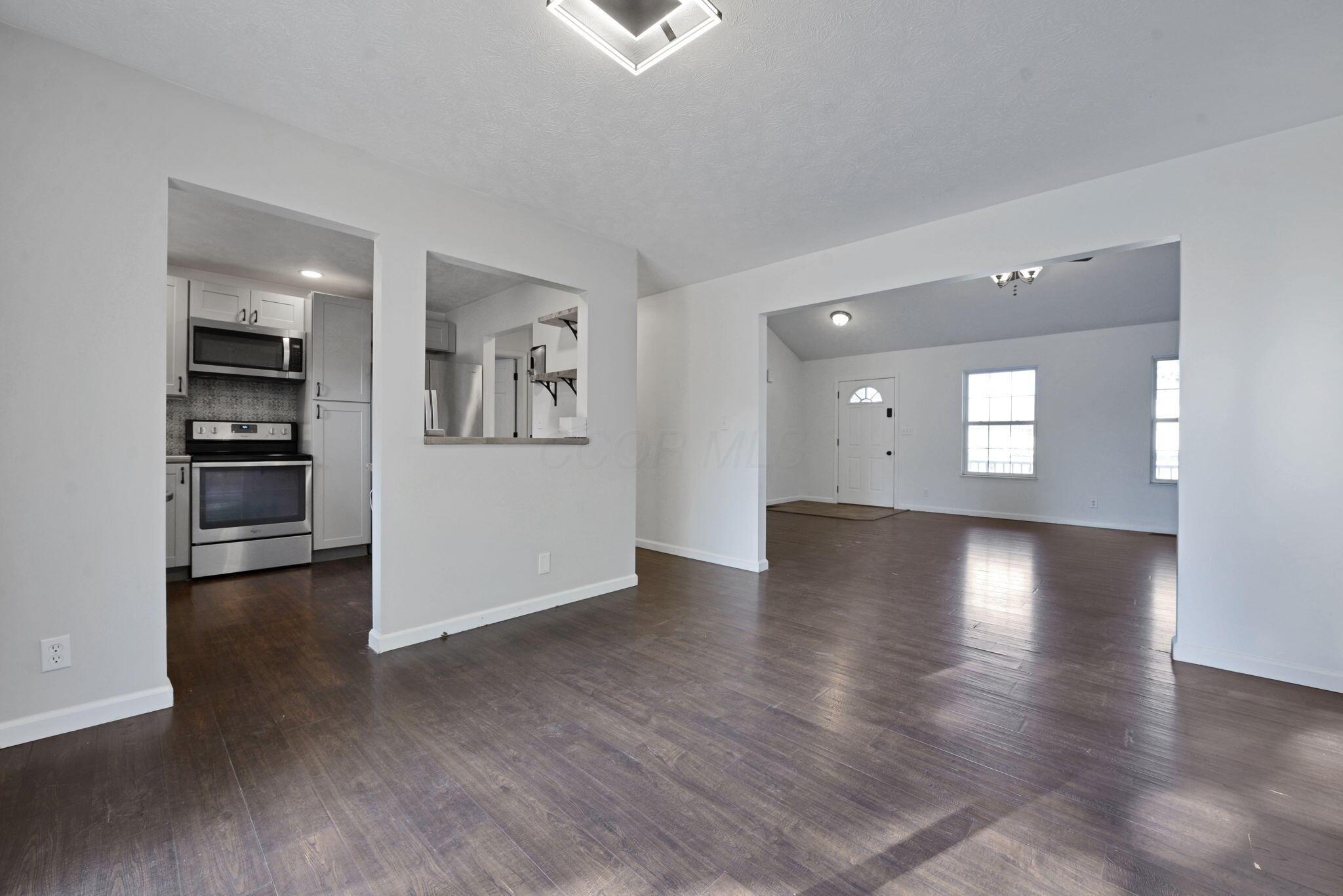 328 Lincoln Place Property Photo 17