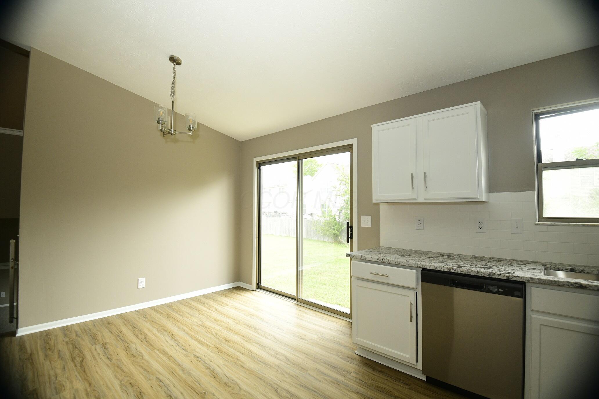 2730 Raphael Drive Property Photo 5