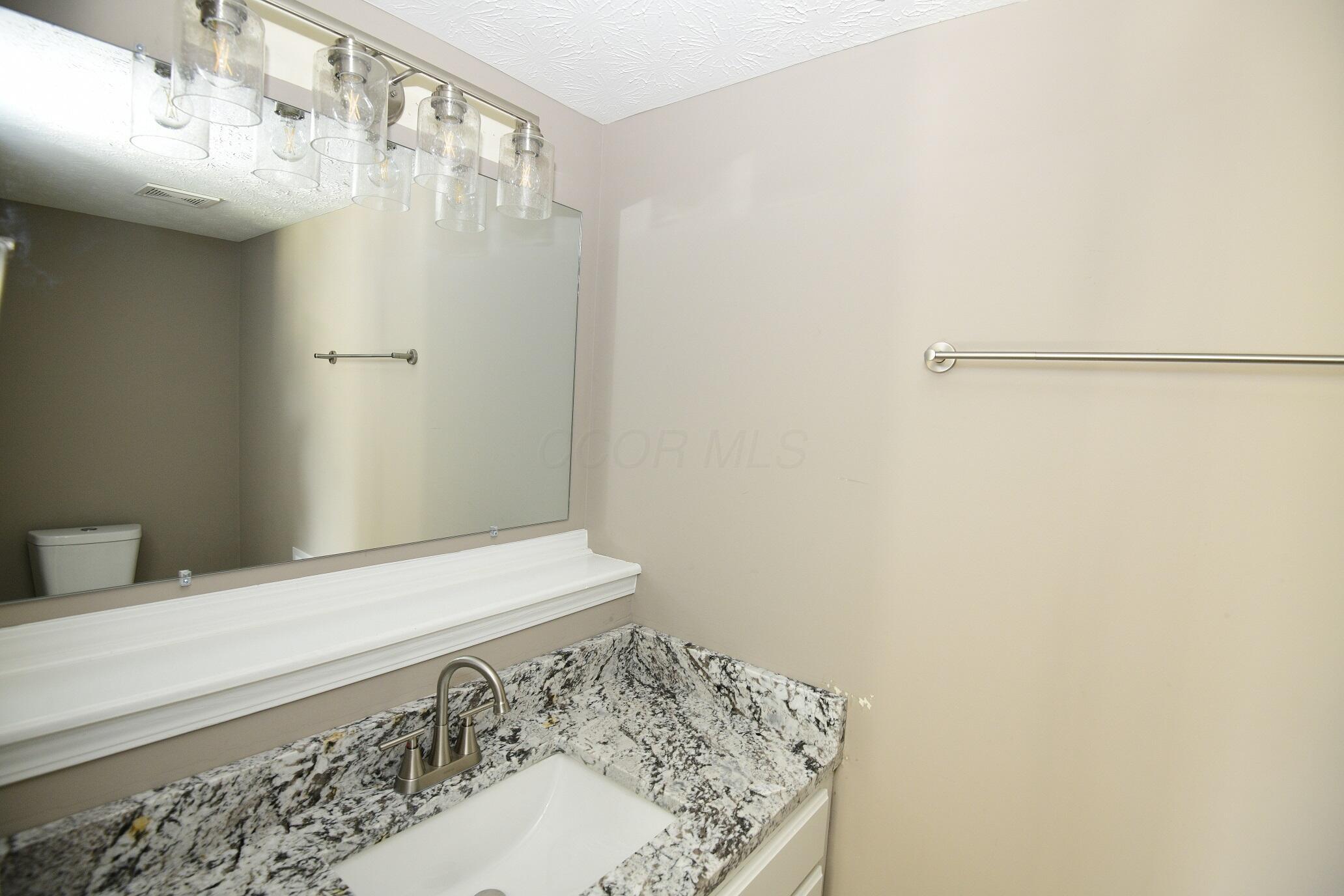 2730 Raphael Drive Property Photo 12