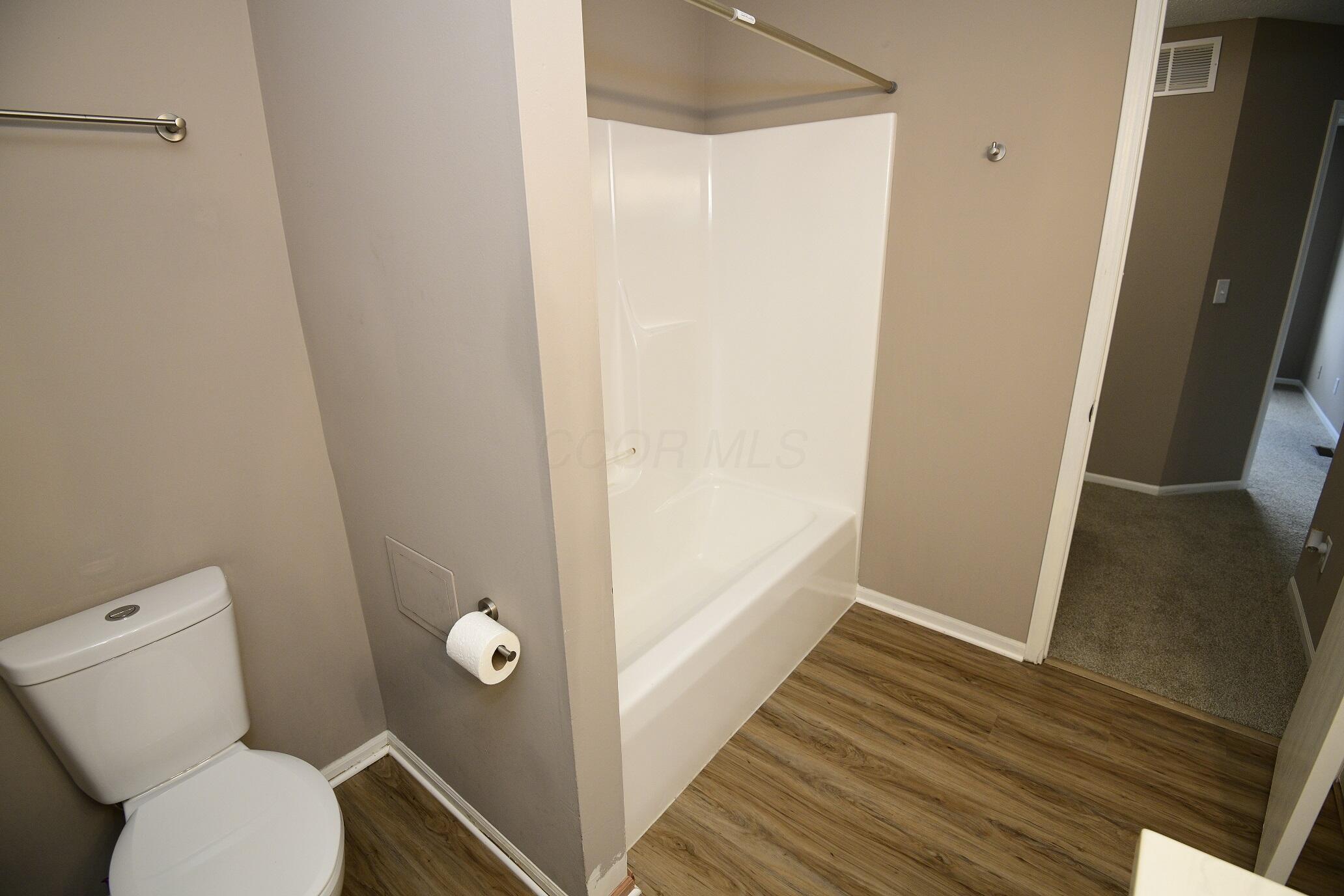 2730 Raphael Drive Property Photo 13
