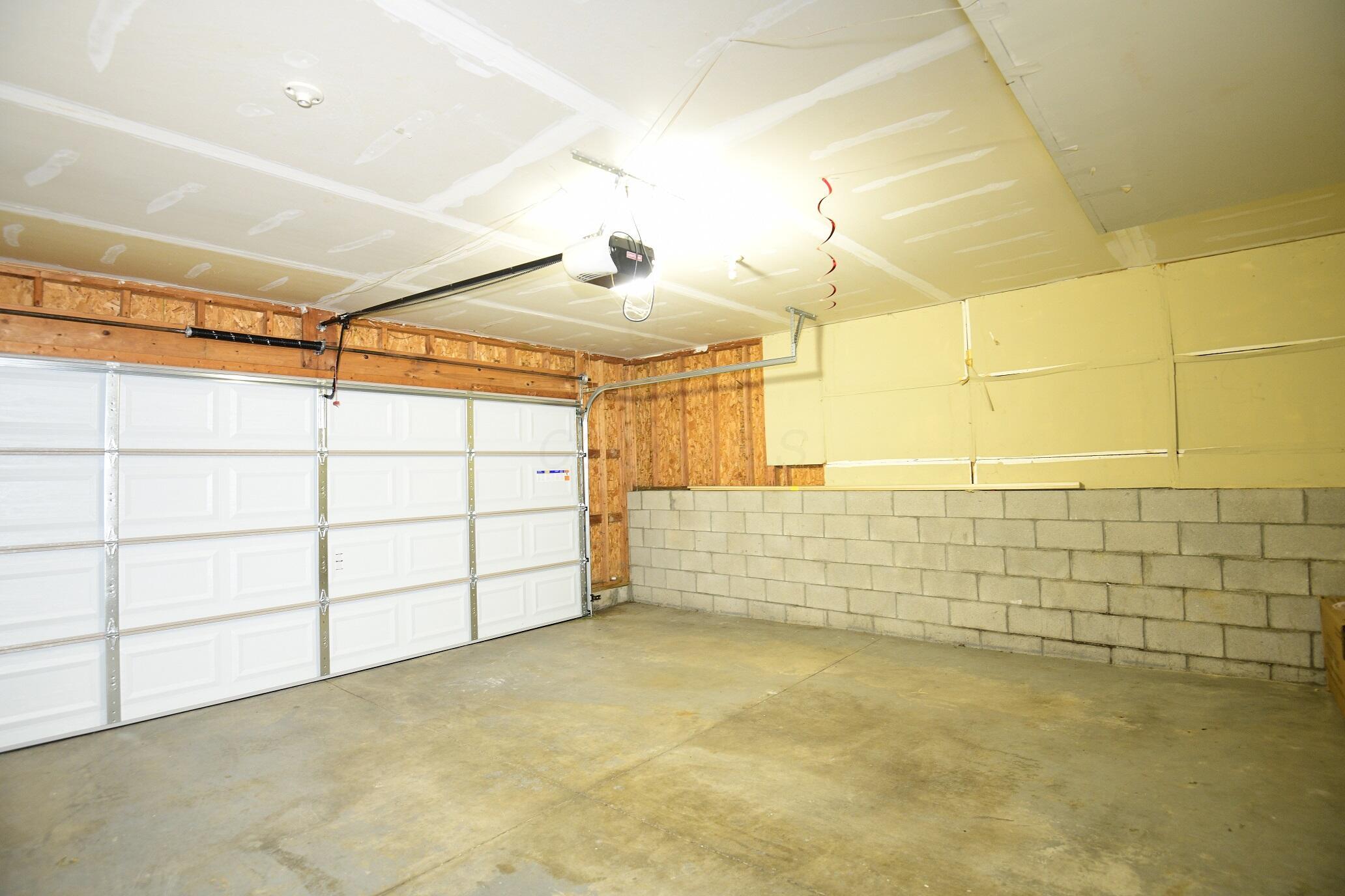 2730 Raphael Drive Property Photo 16