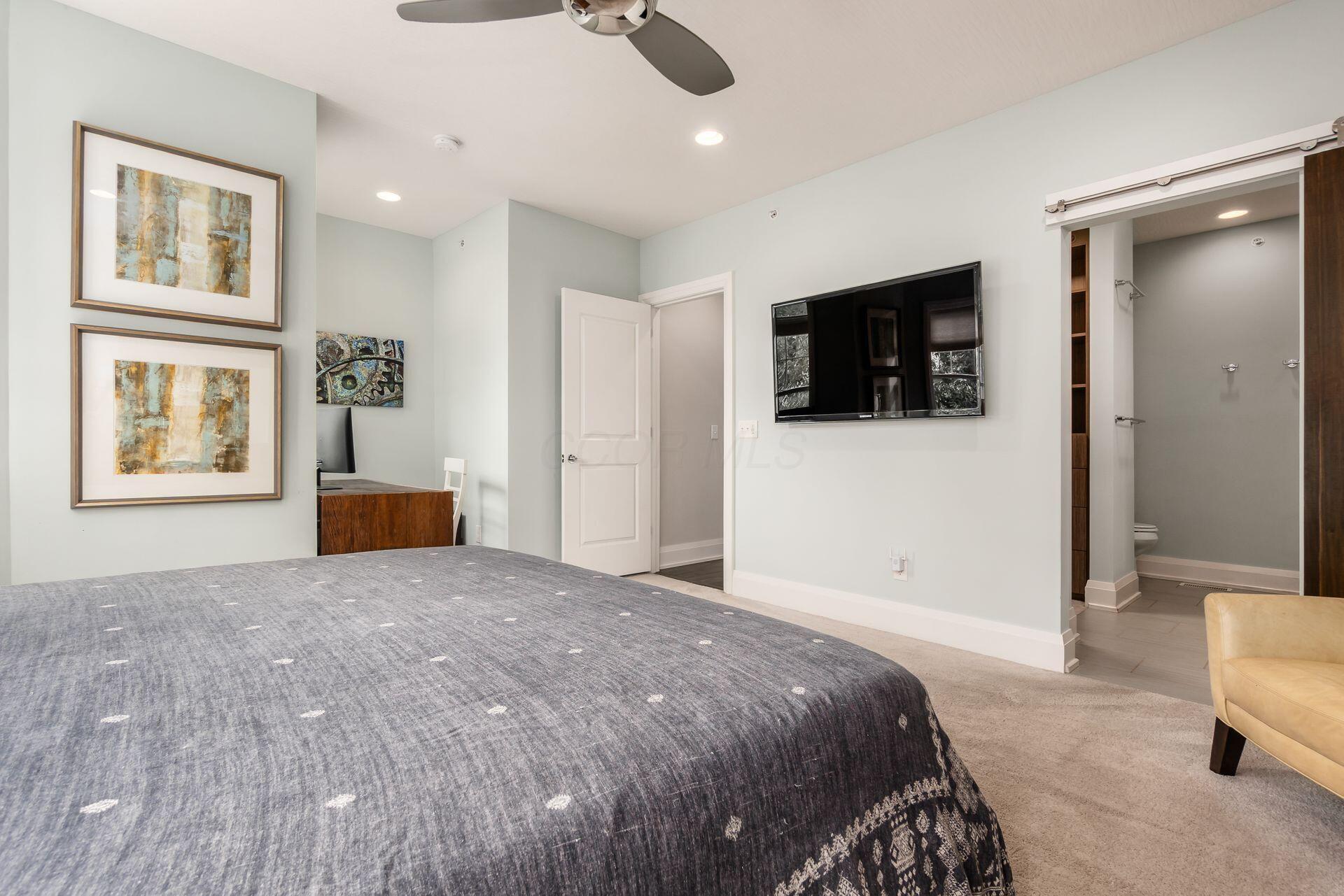 1001 Dennison Avenue Property Photo 25