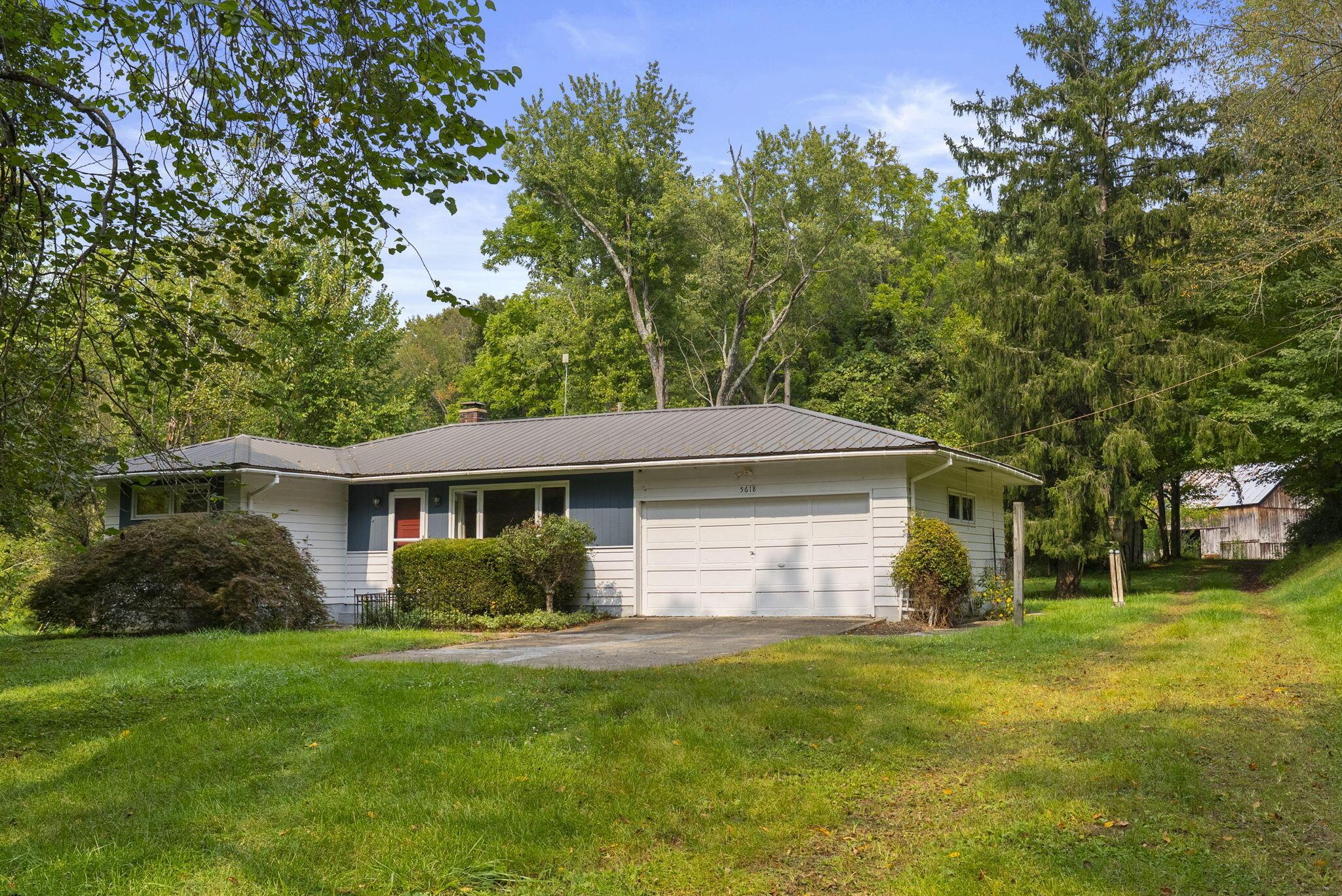 5618 State Route 664 Property Photo 3