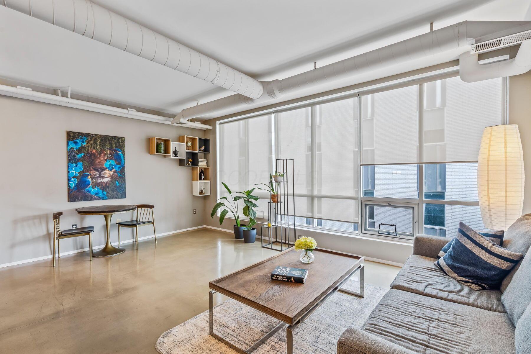 60 E Spring Street, 412 Property Photo 1