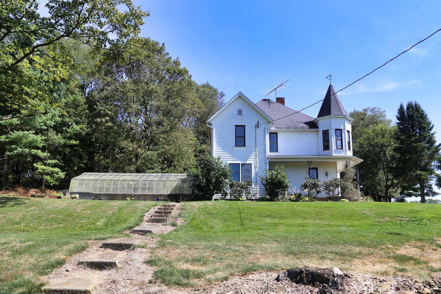 13356 Mowery Road Property Photo 3
