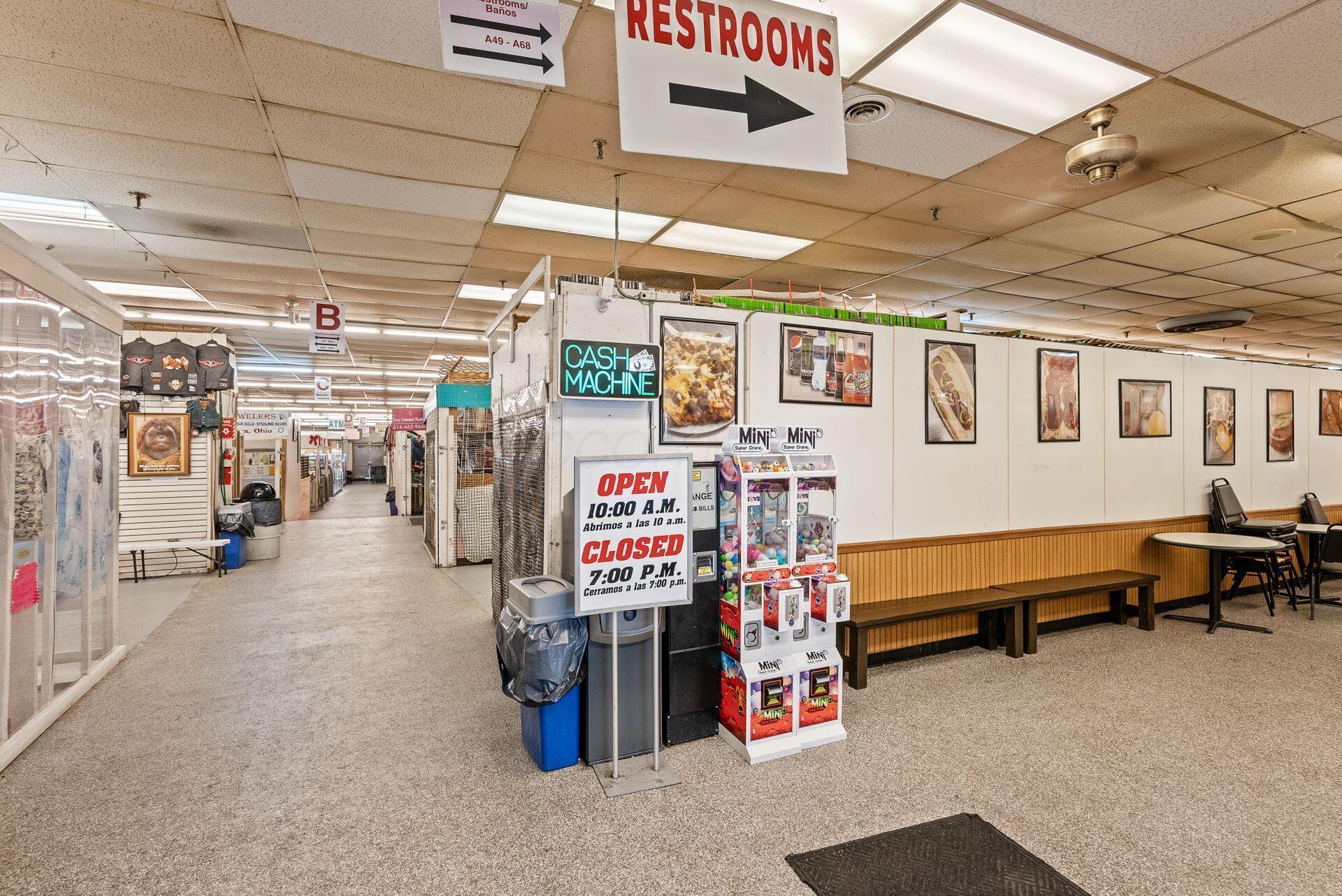 4170 W Broad Street Property Photo 13