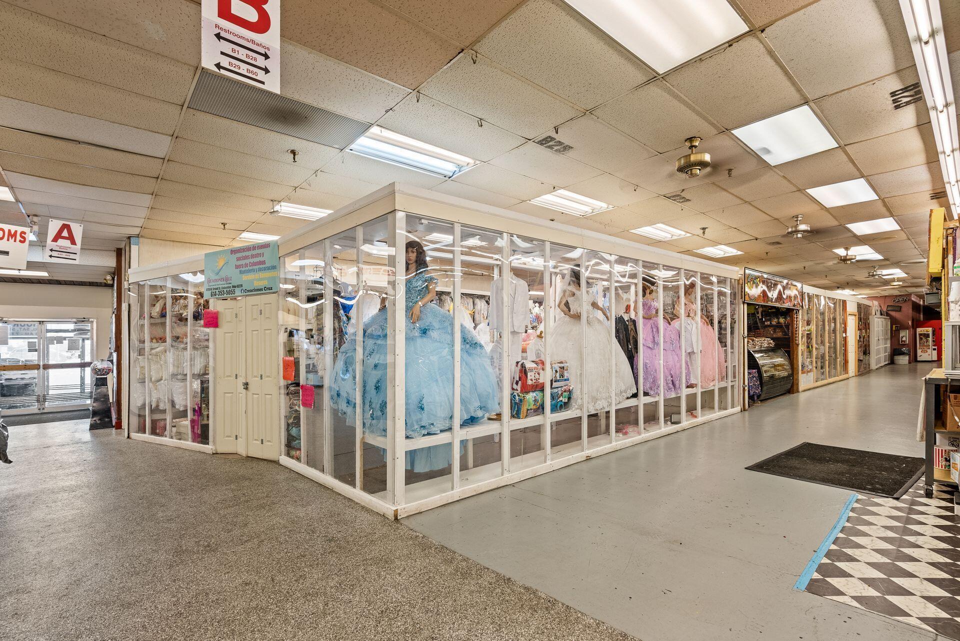 4170 W Broad Street Property Photo 14