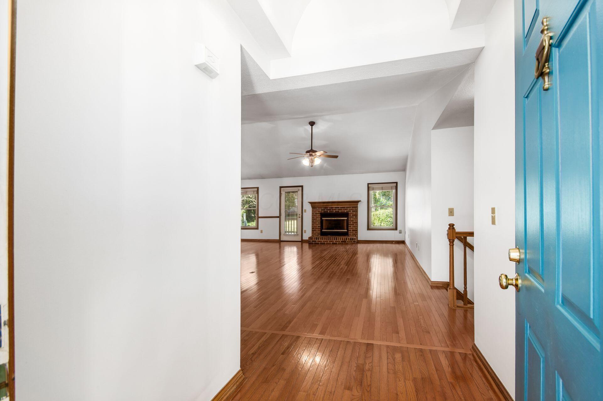 7633 Johntimm Court Property Photo 6