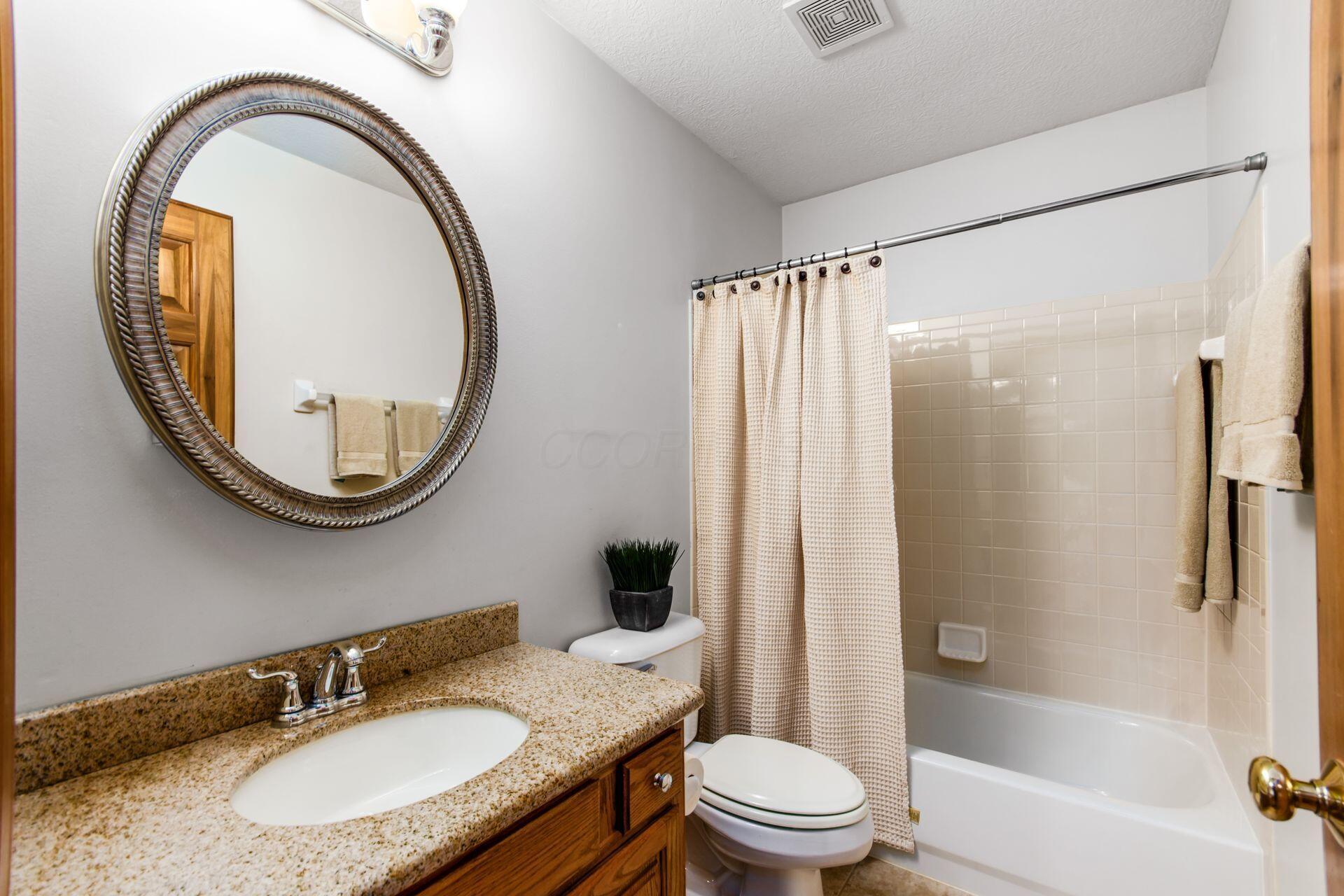 7633 Johntimm Court Property Photo 37