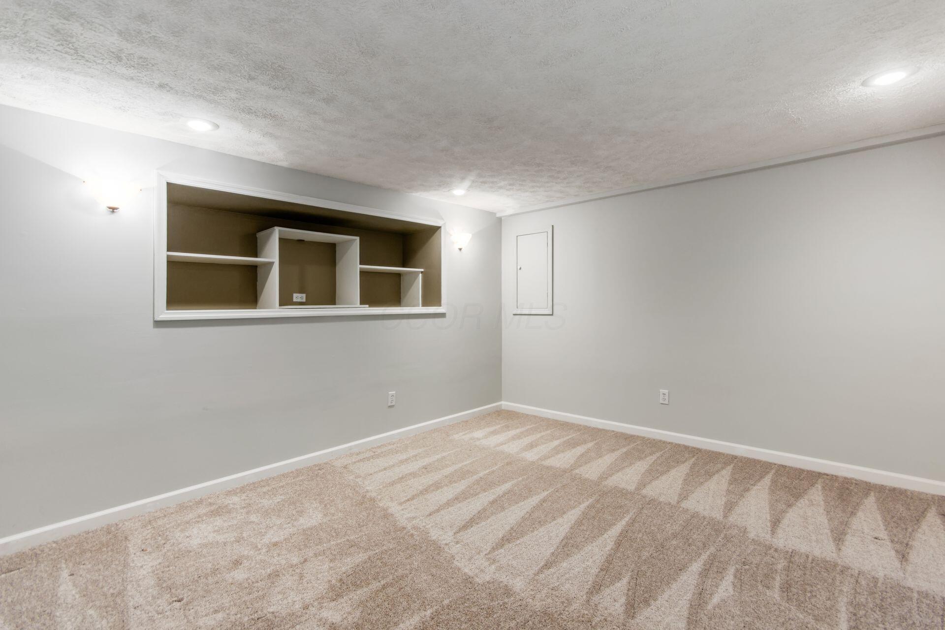 7633 Johntimm Court Property Photo 39