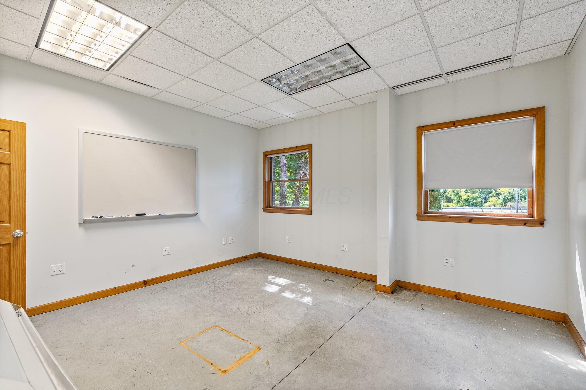 9500 Harding Highway E Property Photo 13