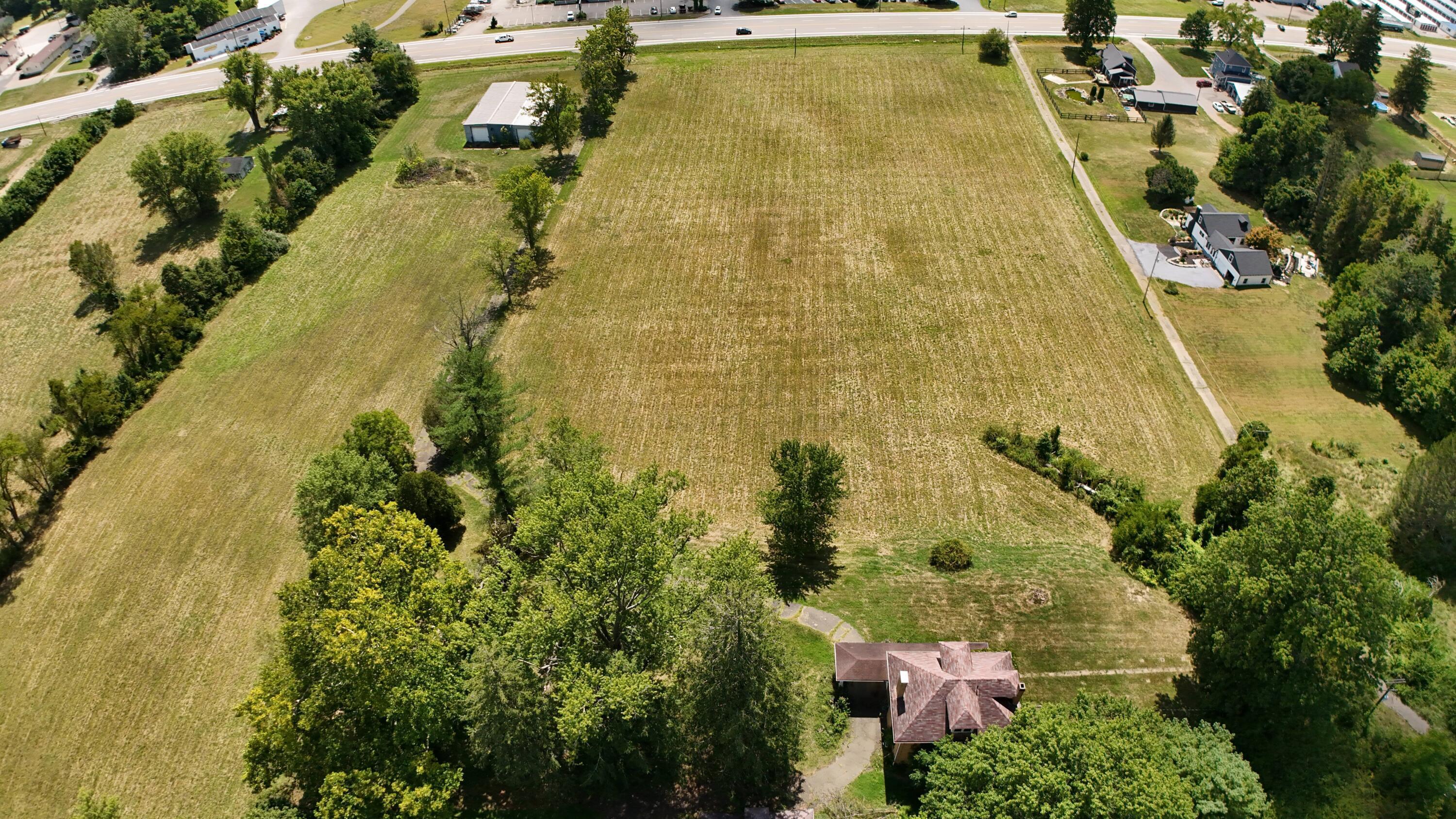 4395 West Pike Property Photo 3