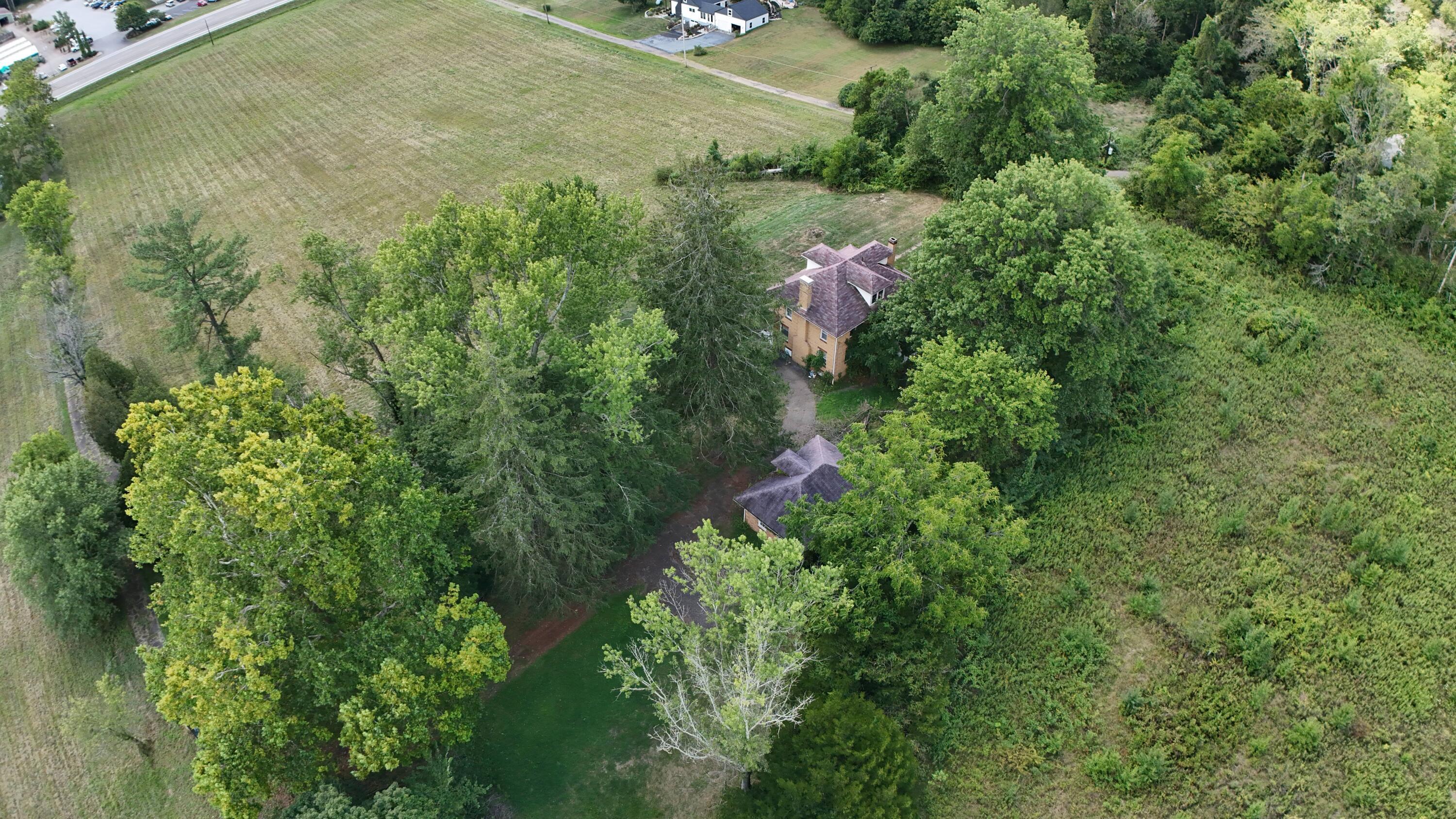 4395 West Pike Property Photo 11